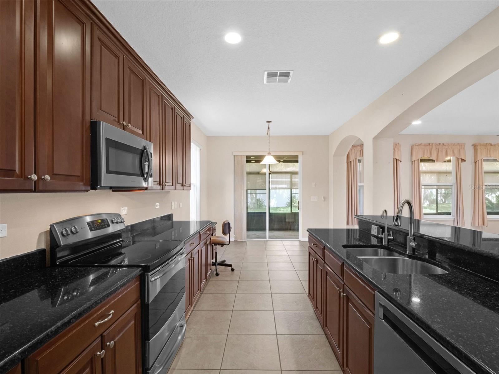 Image 12 of 60 For 15183 Serenade Drive