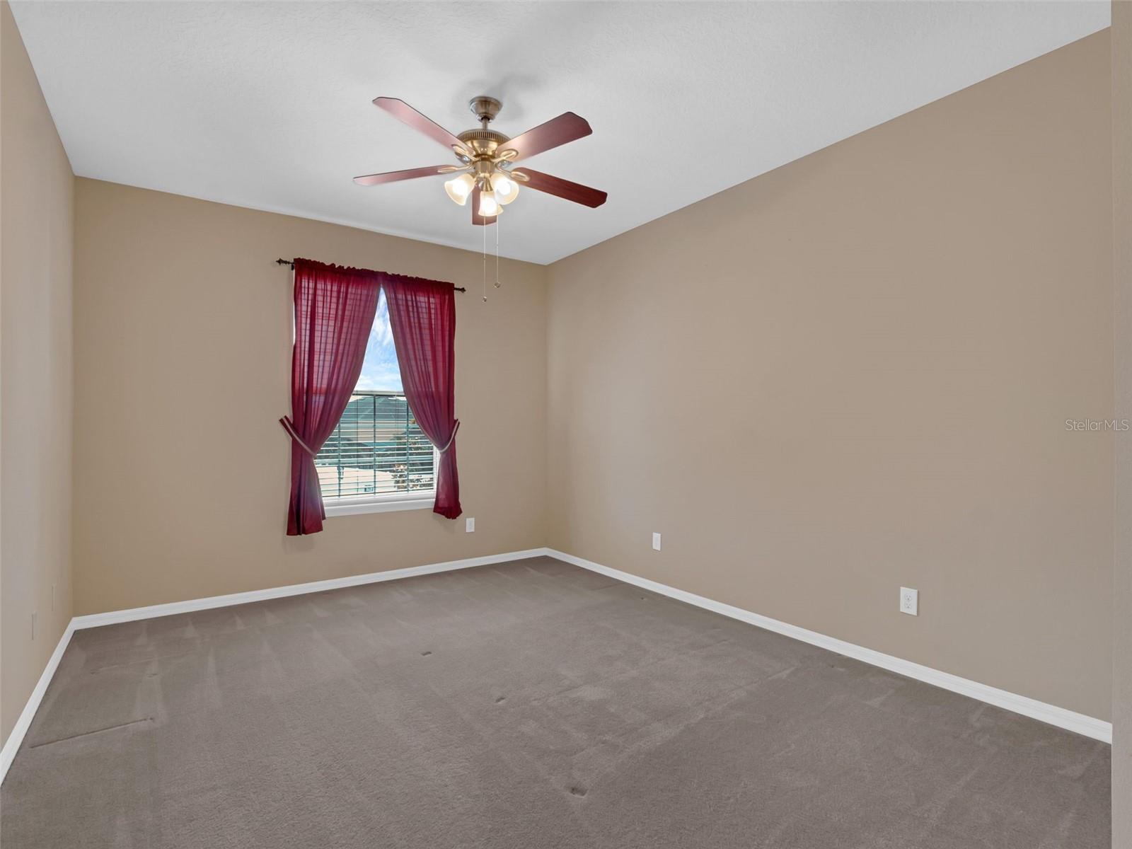 Image 31 of 60 For 15183 Serenade Drive