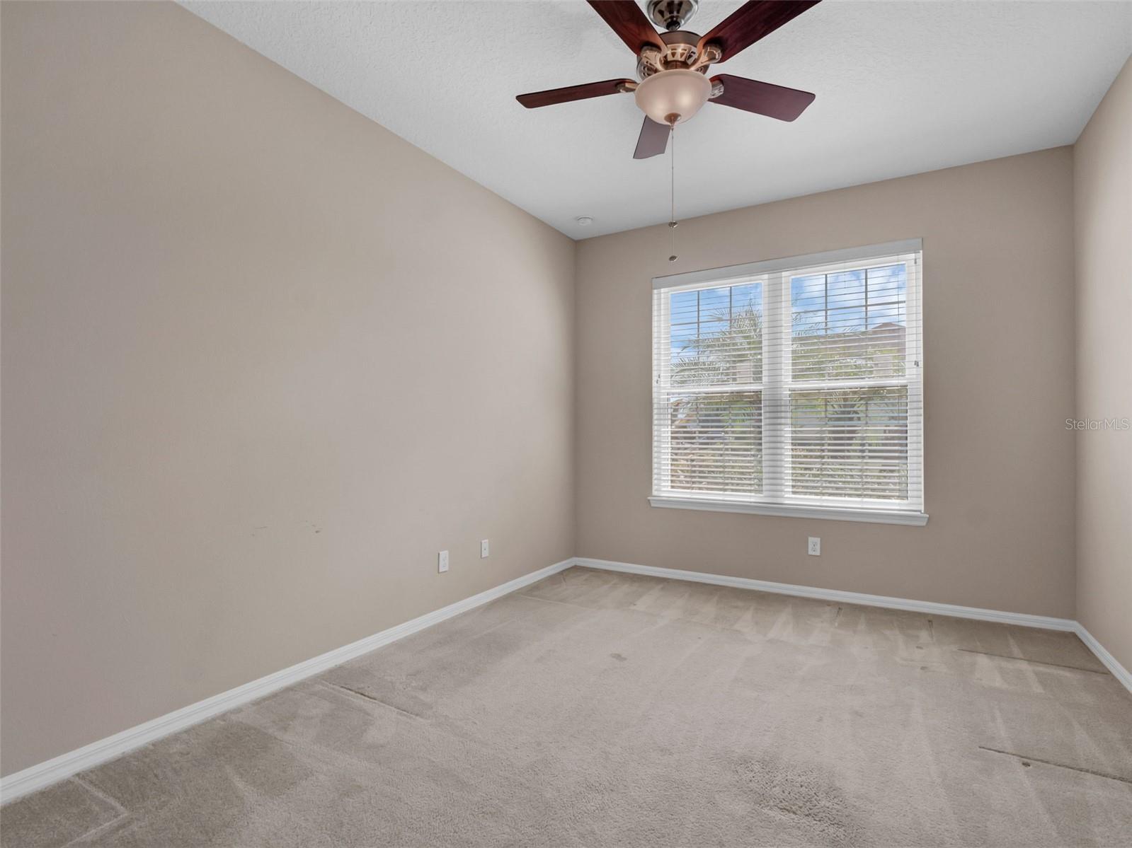 Image 32 of 60 For 15183 Serenade Drive