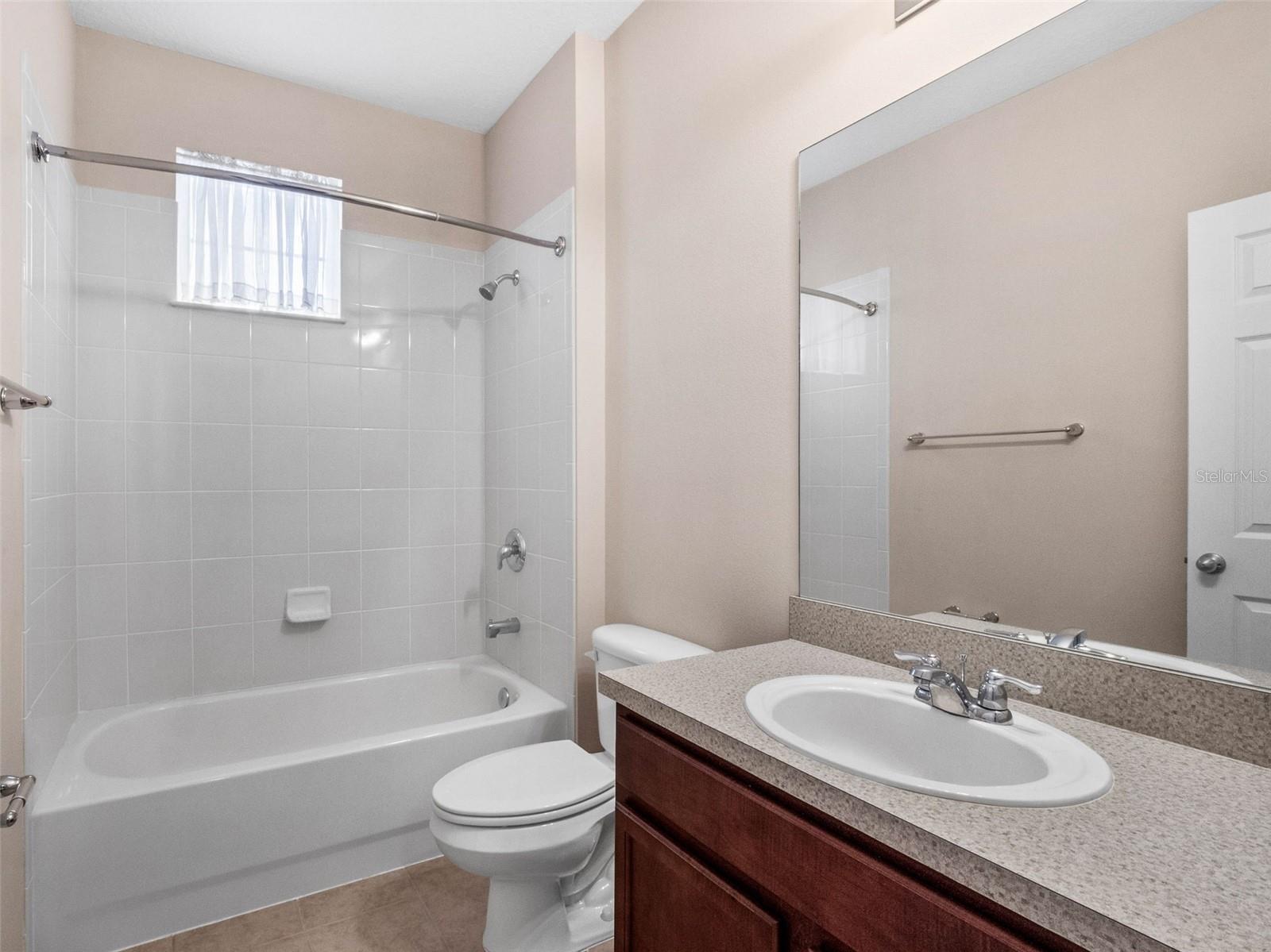 Image 38 of 60 For 15183 Serenade Drive