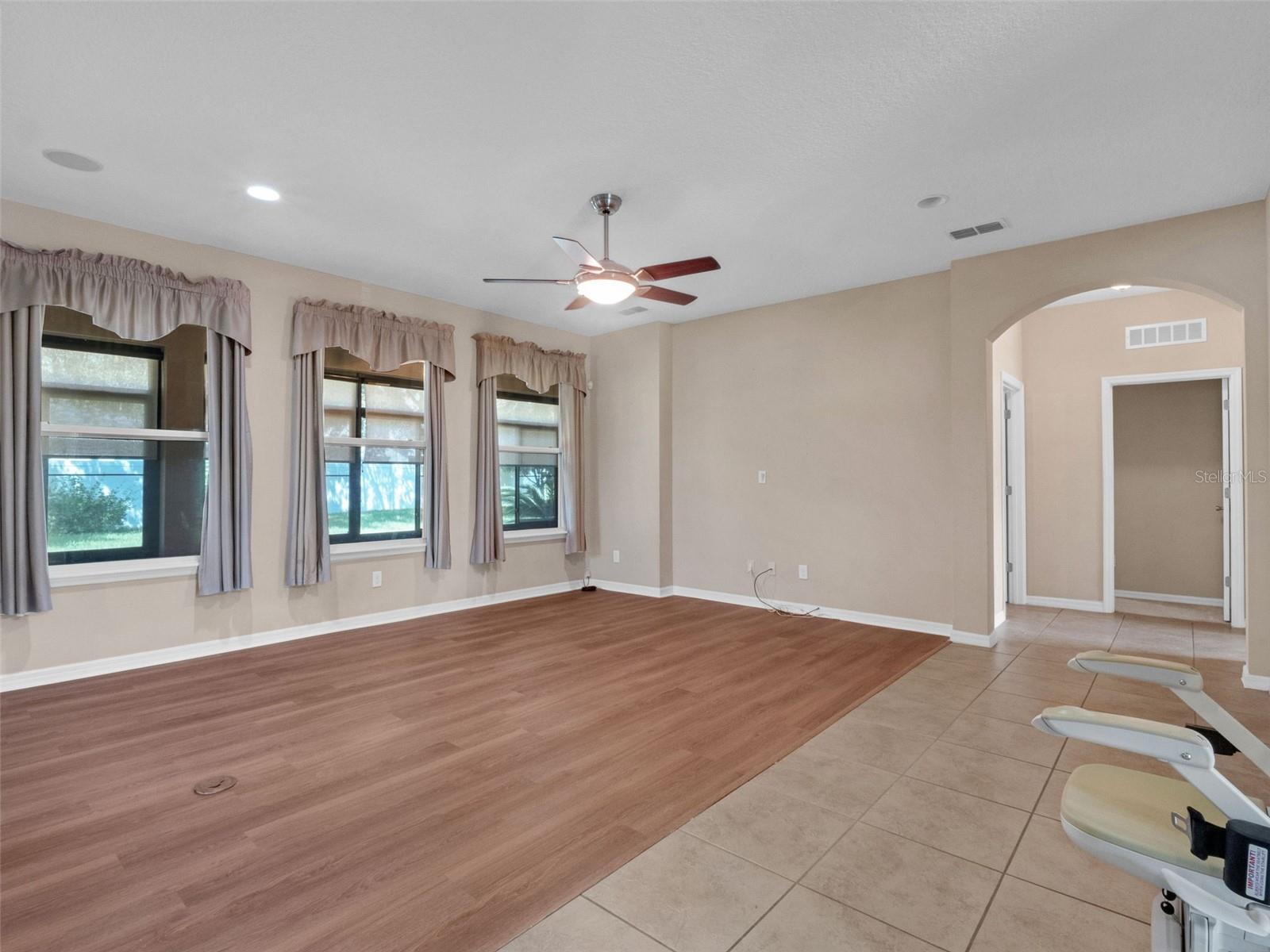 Image 8 of 60 For 15183 Serenade Drive