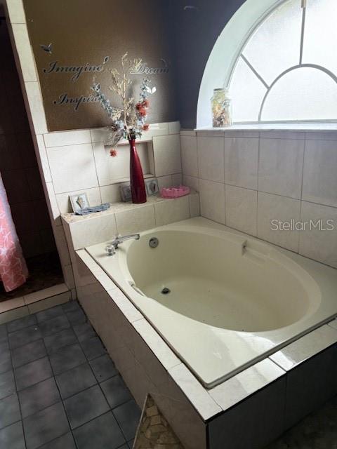 Image 4 of 14 For 3424 Alissa Court