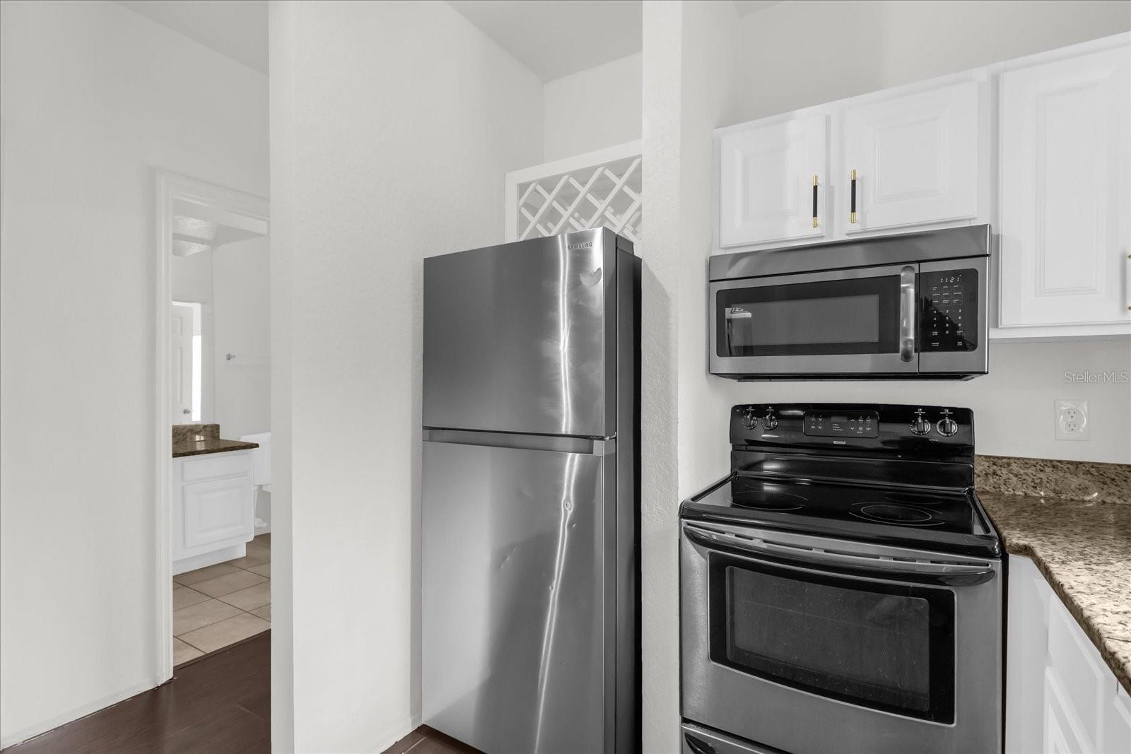 Image 18 of 30 For 163 Villa Di Este Terrace 209