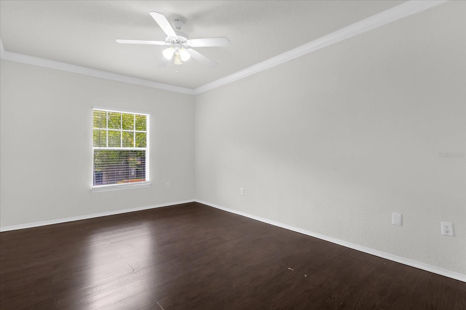 Image 26 of 30 For 163 Villa Di Este Terrace 209