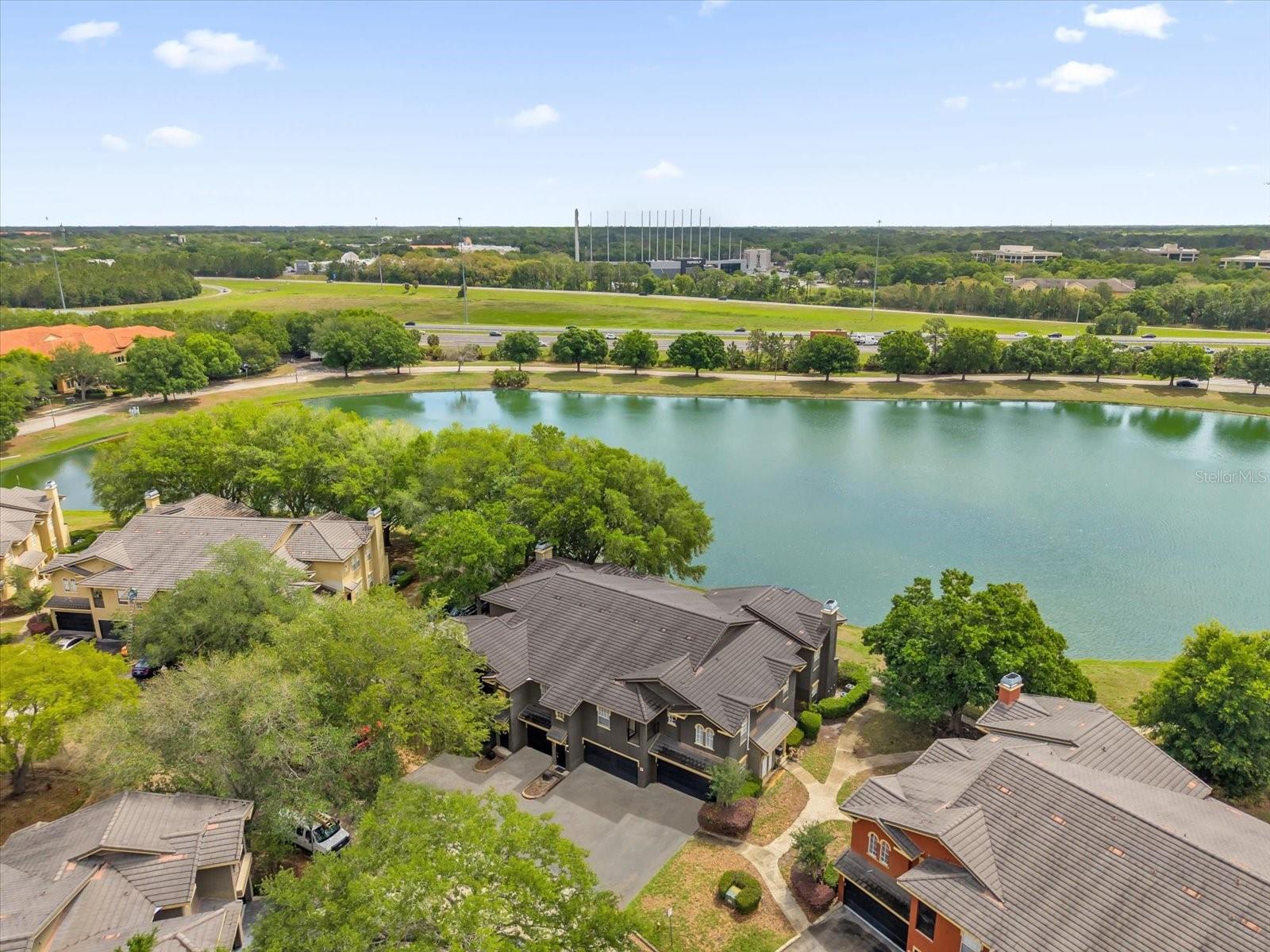 Image 5 of 30 For 163 Villa Di Este Terrace 209