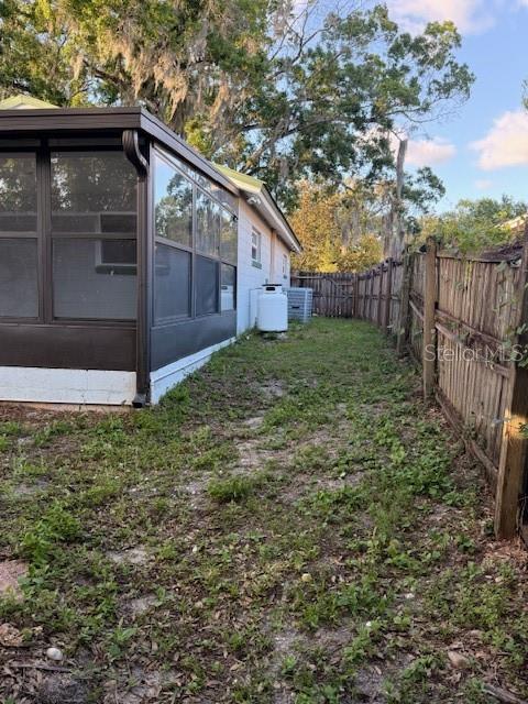 Image 12 of 27 For 3054 Bluebrook Drive