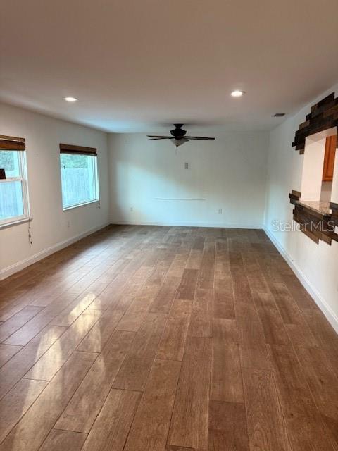 Image 5 of 27 For 3054 Bluebrook Drive