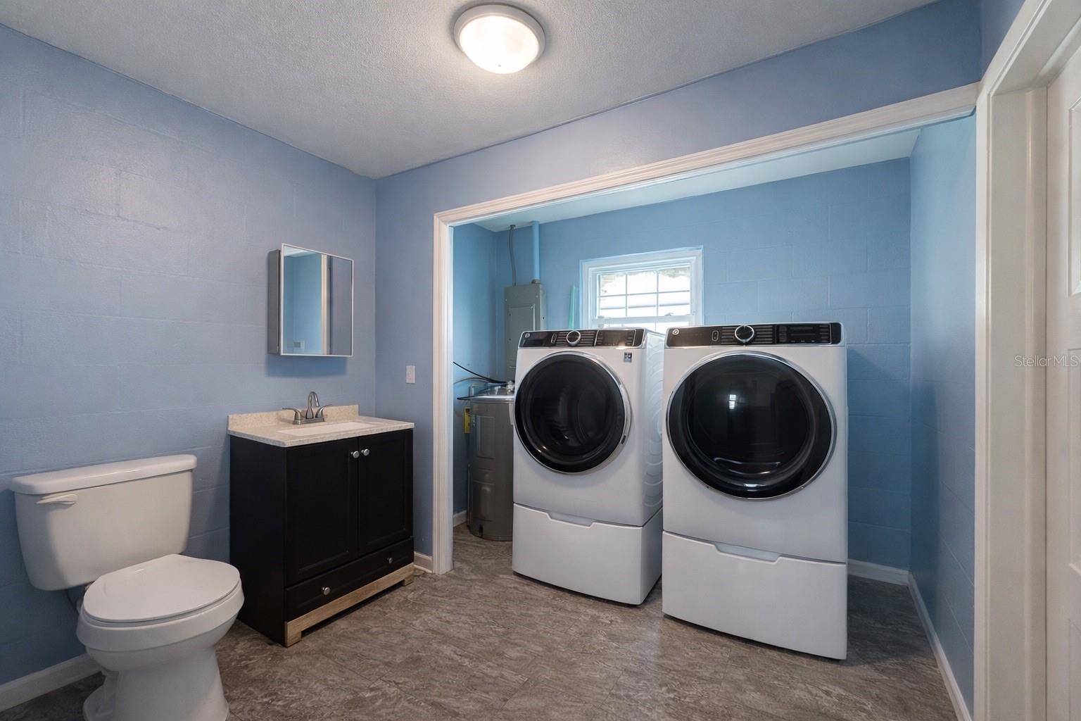 Image 12 of 15 For 2403 Cleveland Road