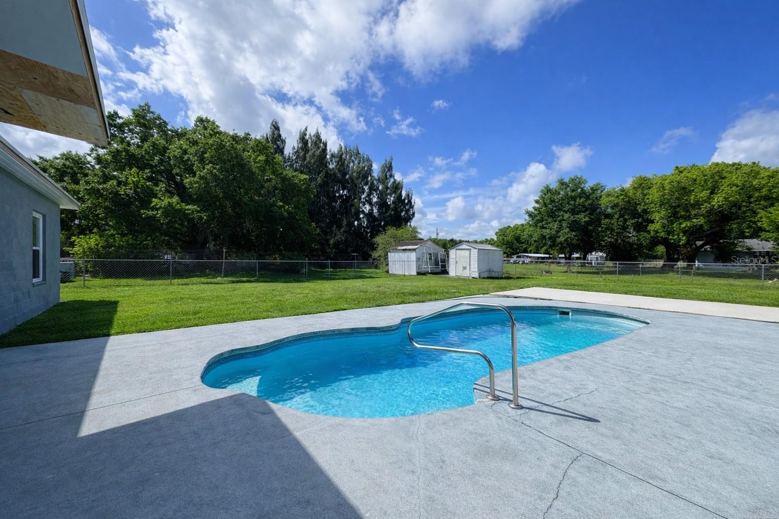 Image 13 of 15 For 2403 Cleveland Road