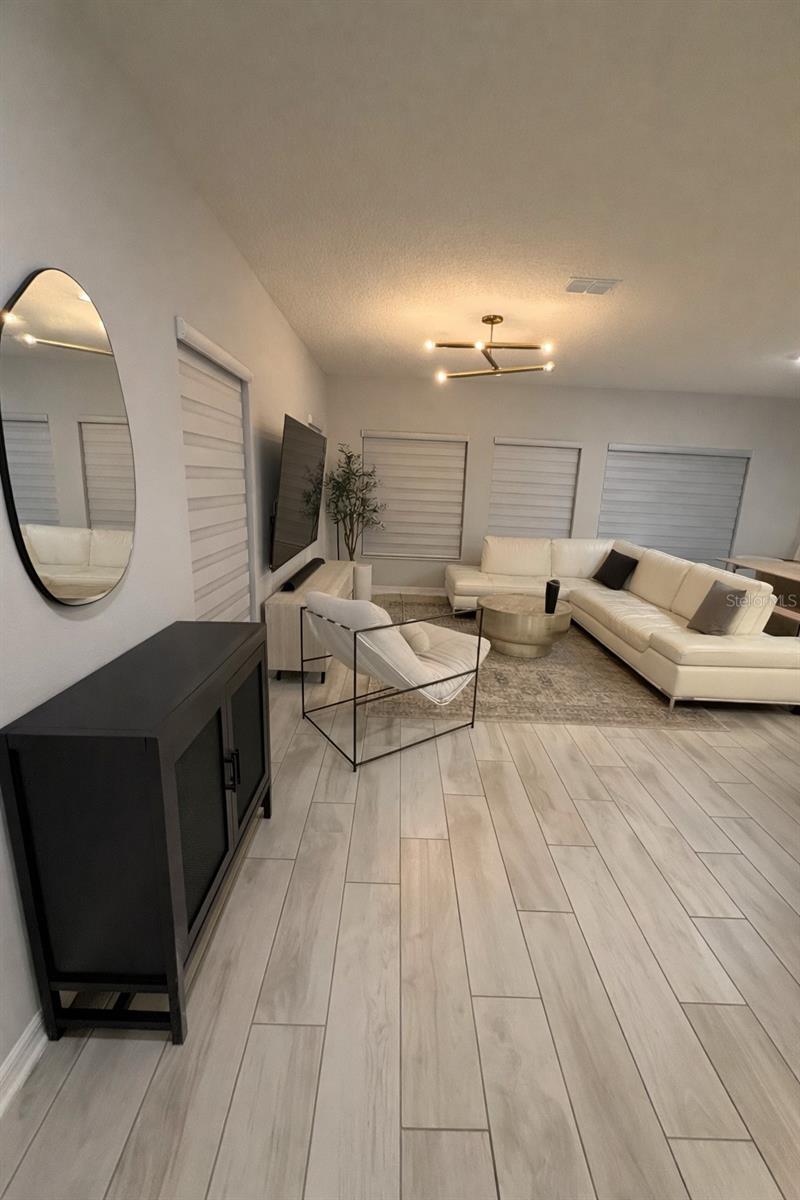 Image 10 of 41 For 290 Cedar Bark Lane