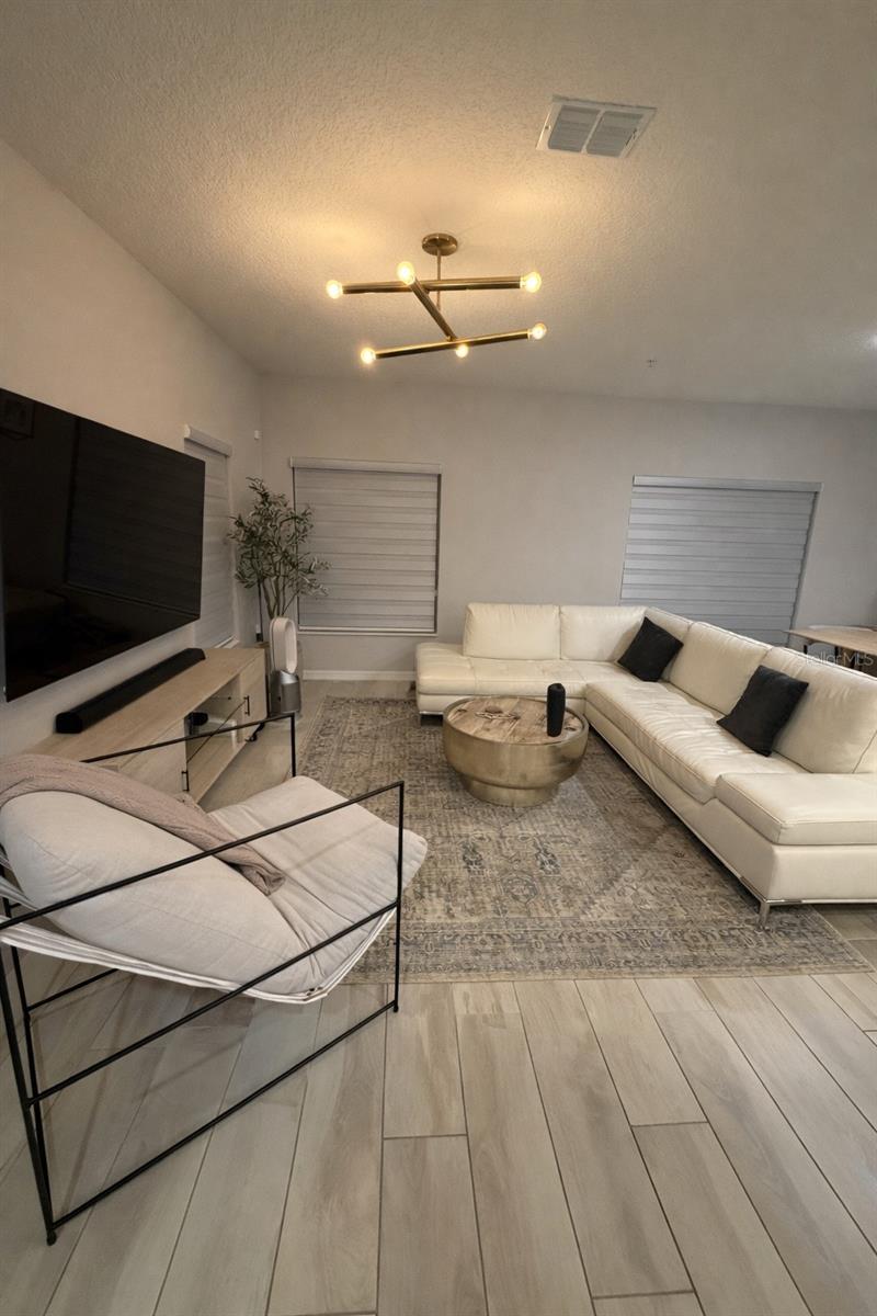 Image 13 of 41 For 290 Cedar Bark Lane