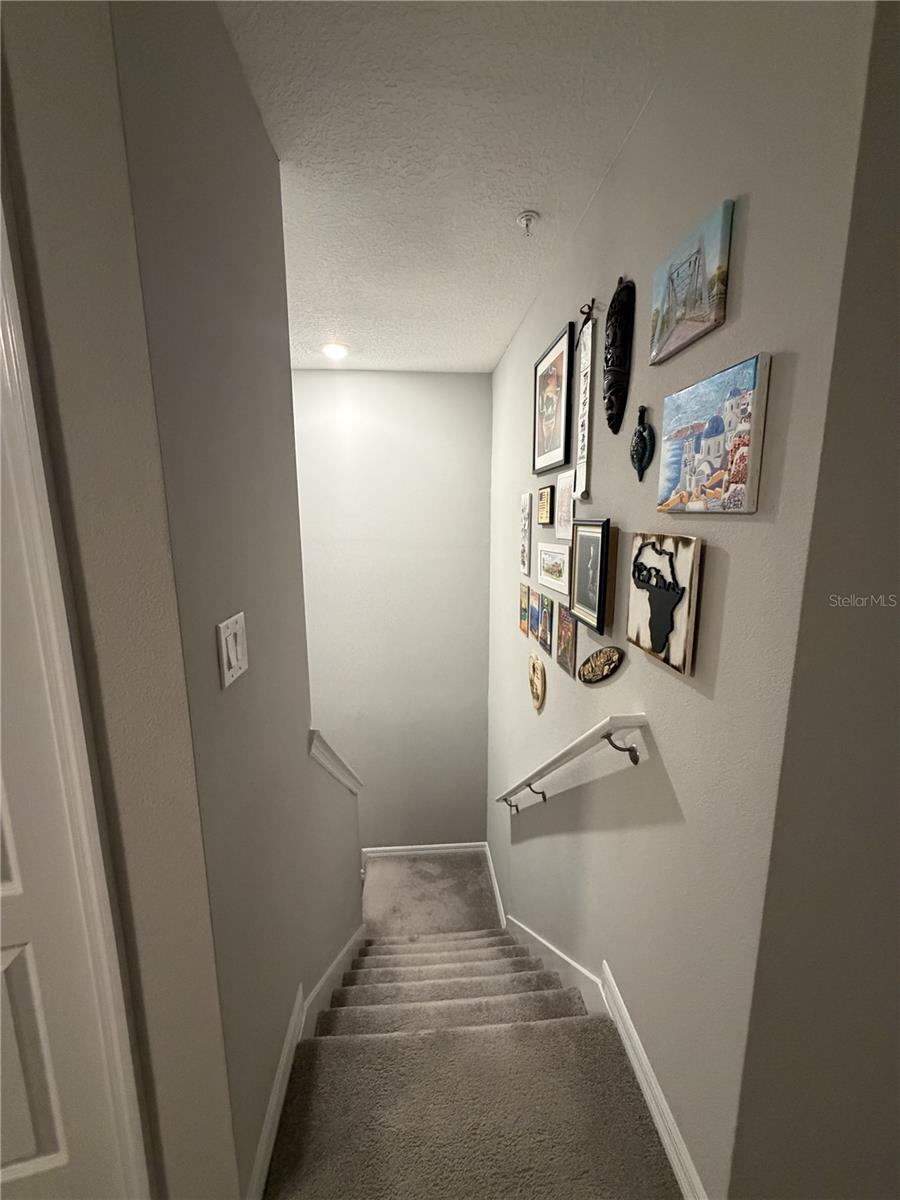 Image 16 of 41 For 290 Cedar Bark Lane