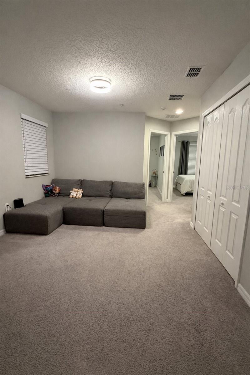 Image 17 of 41 For 290 Cedar Bark Lane