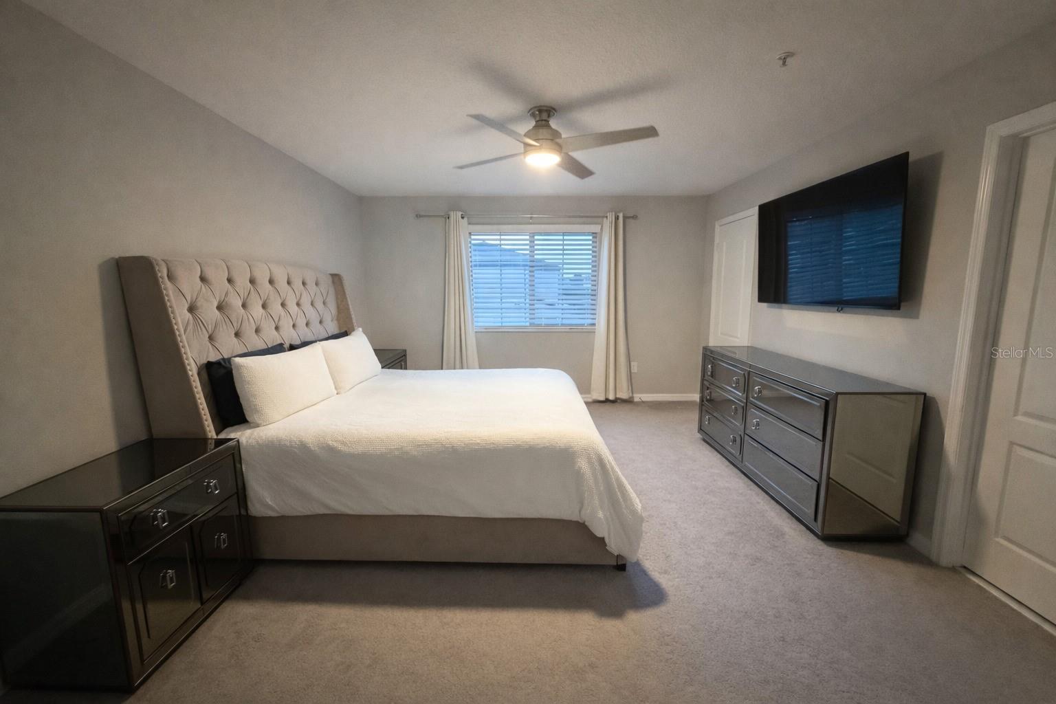 Image 20 of 41 For 290 Cedar Bark Lane