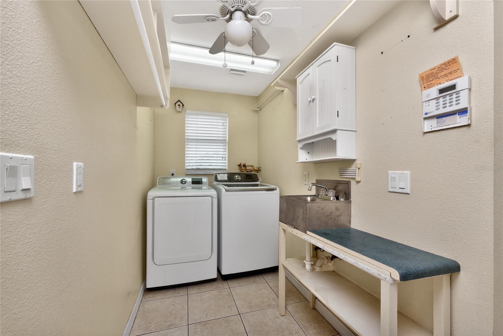 Image 20 of 37 For 7110 San Casa Drive