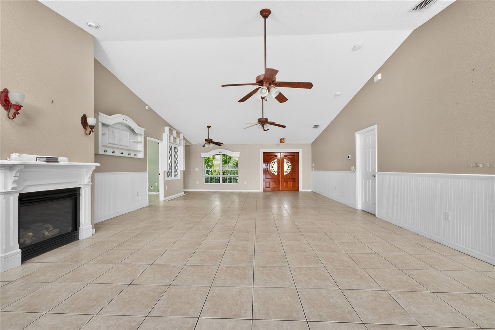 Image 23 of 37 For 7110 San Casa Drive