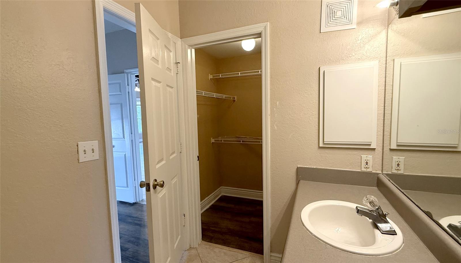 Image 19 of 25 For 5538 Pga Boulevard 5022