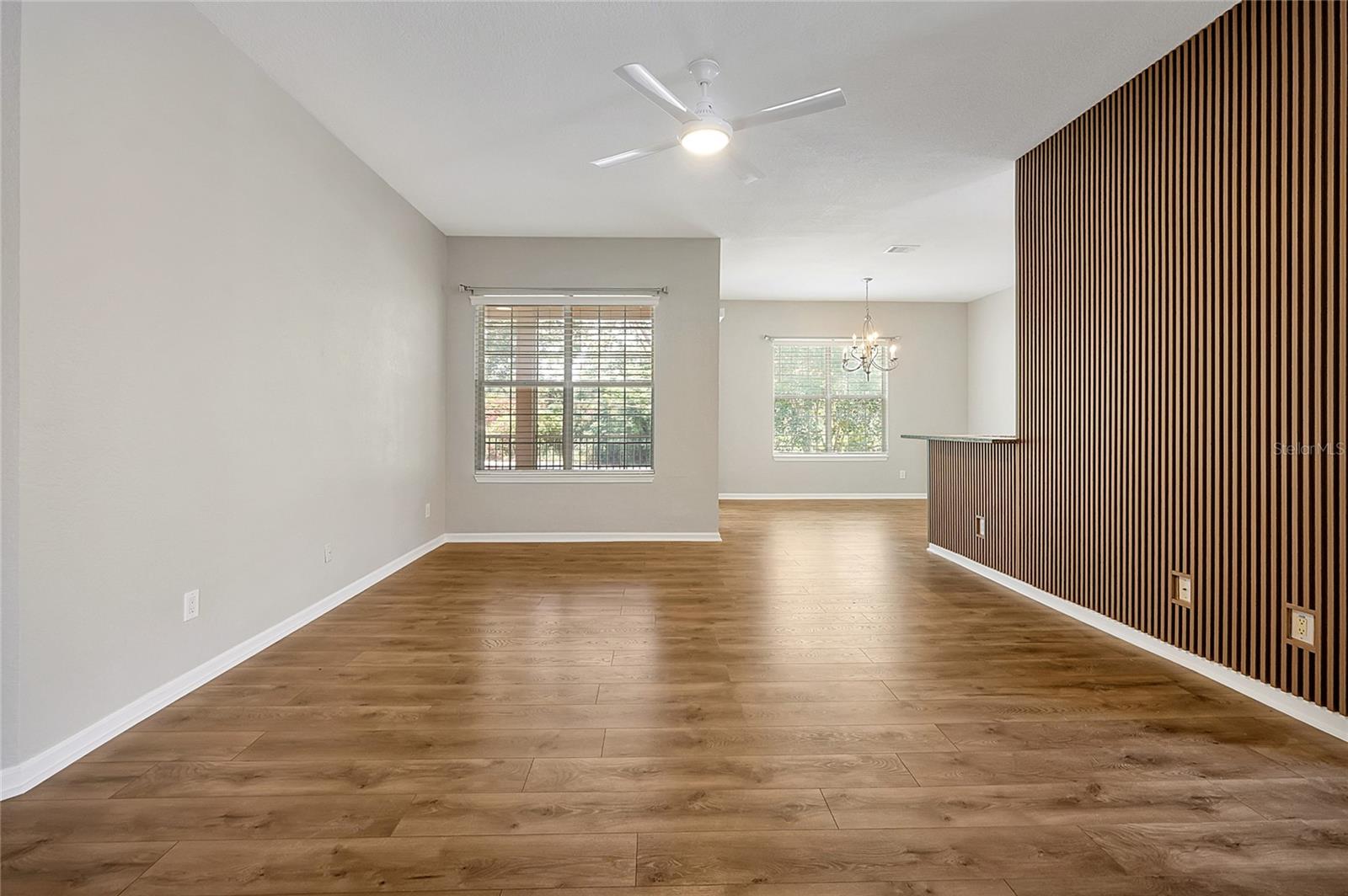 Image 4 of 41 For 7521 Bay Port Road 12