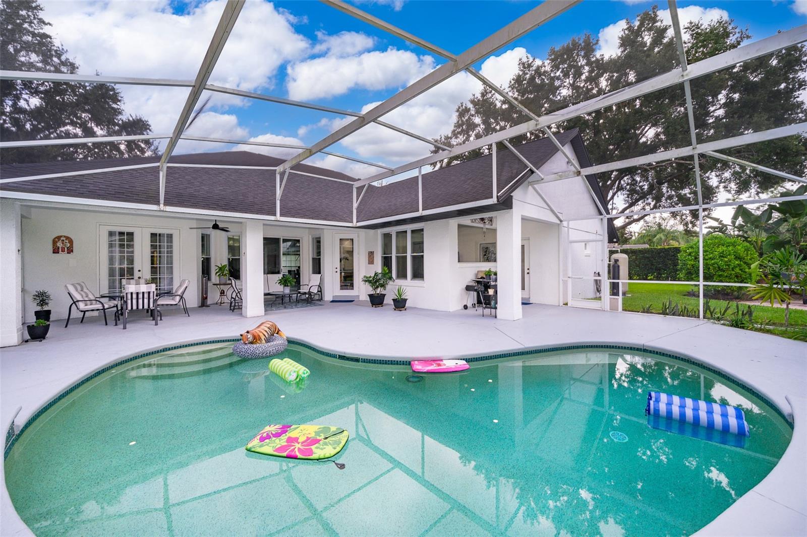 Image 28 of 33 For 13393 Sunset Lakes Circle