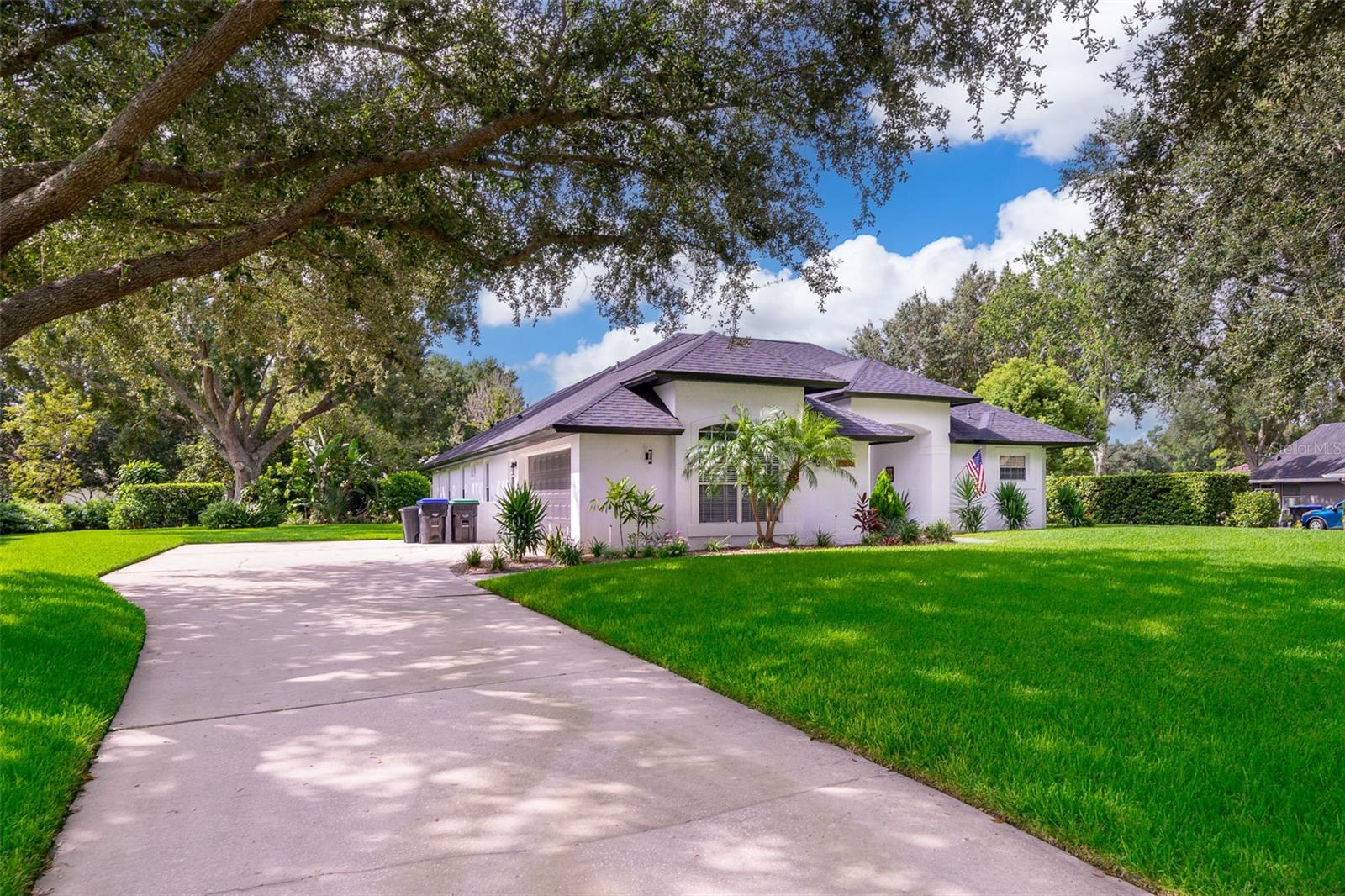 Image 4 of 33 For 13393 Sunset Lakes Circle