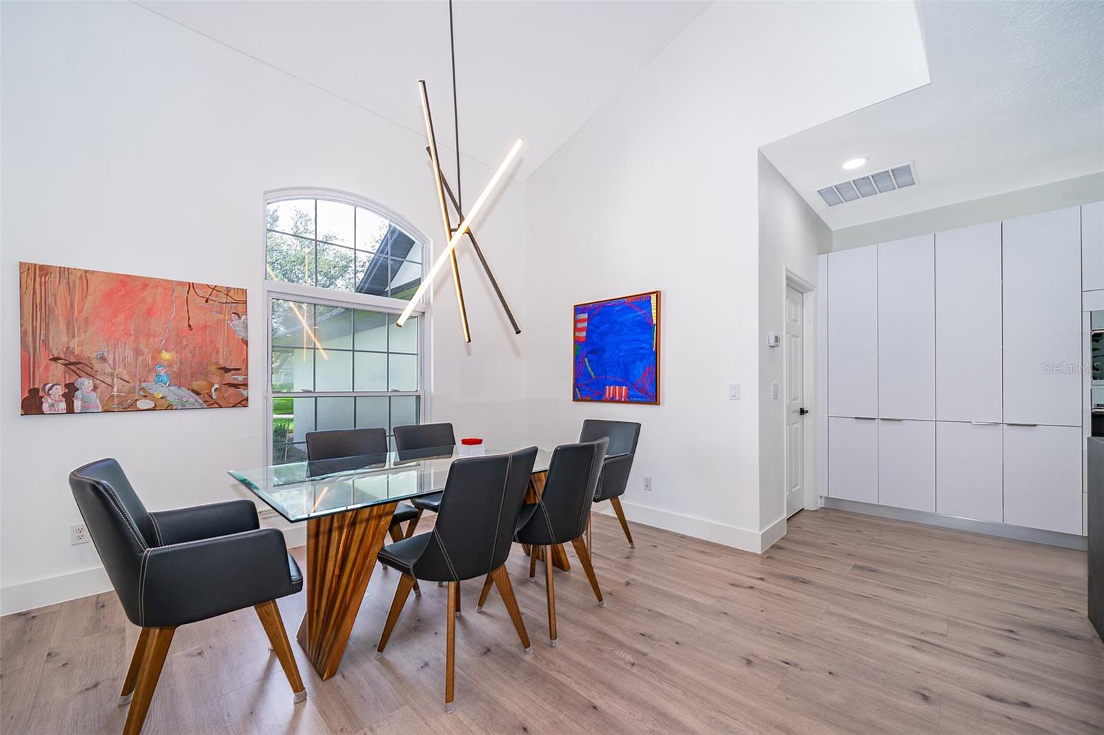 Image 9 of 33 For 13393 Sunset Lakes Circle