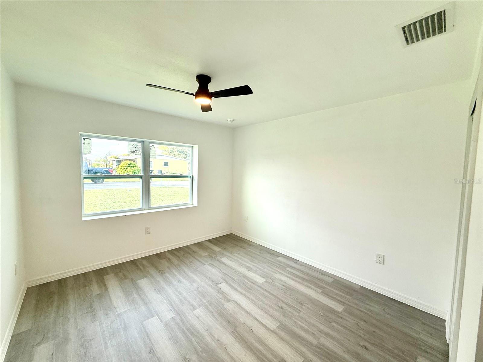 Image 20 of 30 For 701 Alfred Drive