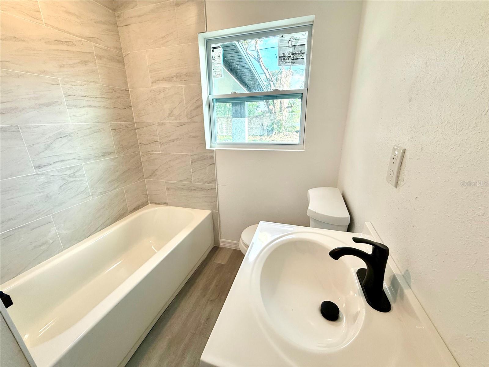 Image 21 of 30 For 701 Alfred Drive