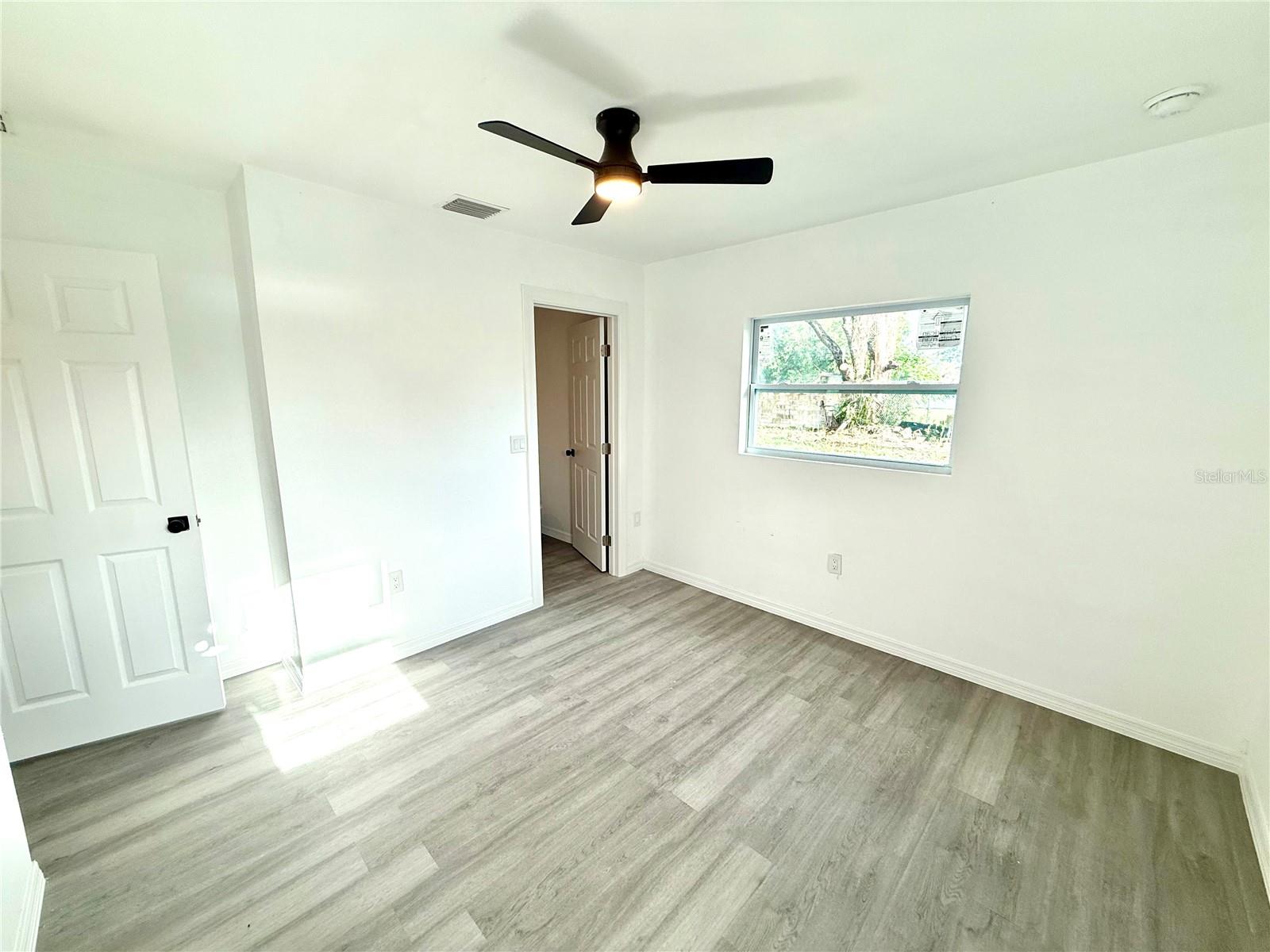 Image 24 of 30 For 701 Alfred Drive