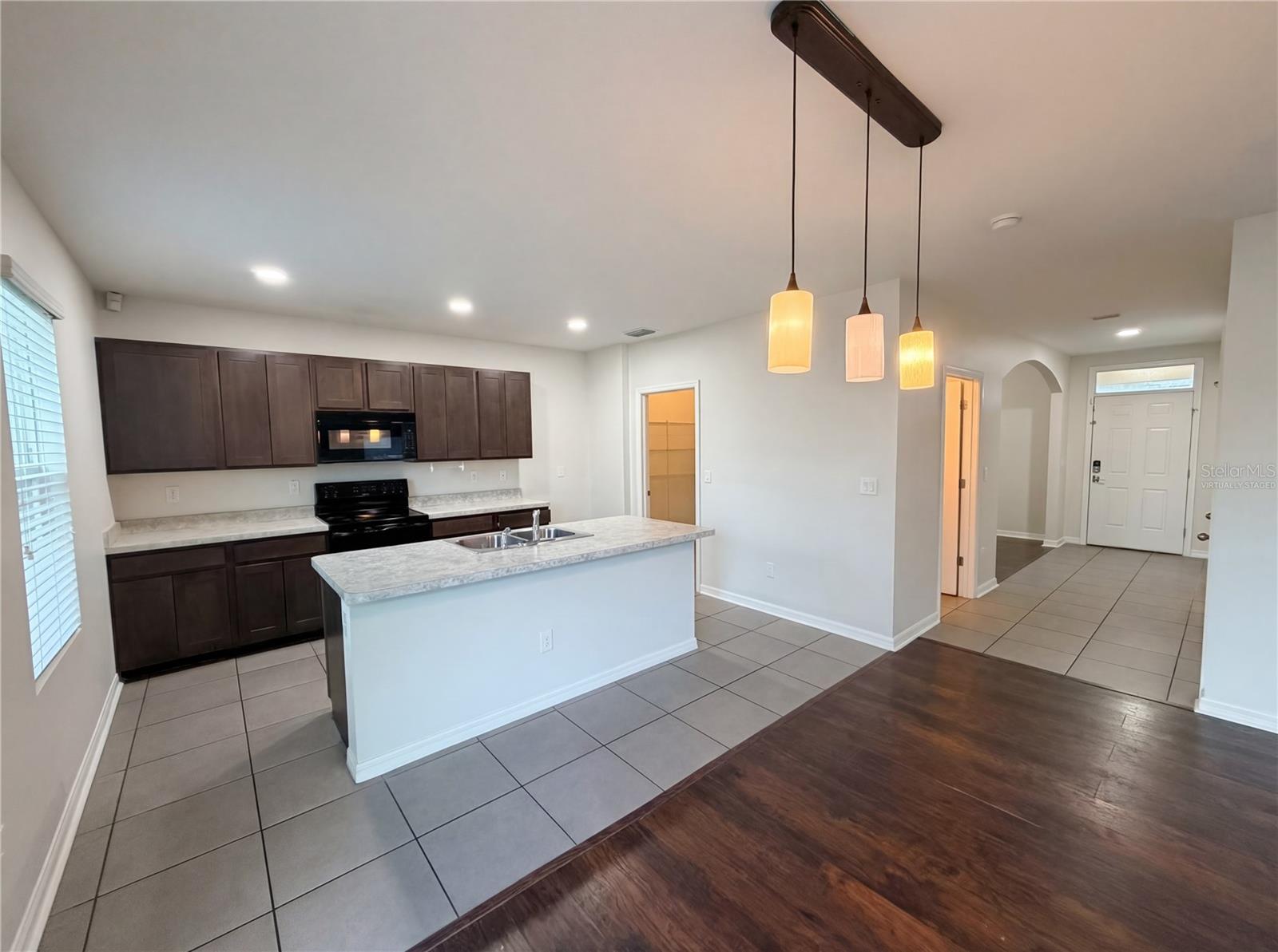 Image 2 of 33 For 35687 Hillbrook Avenue