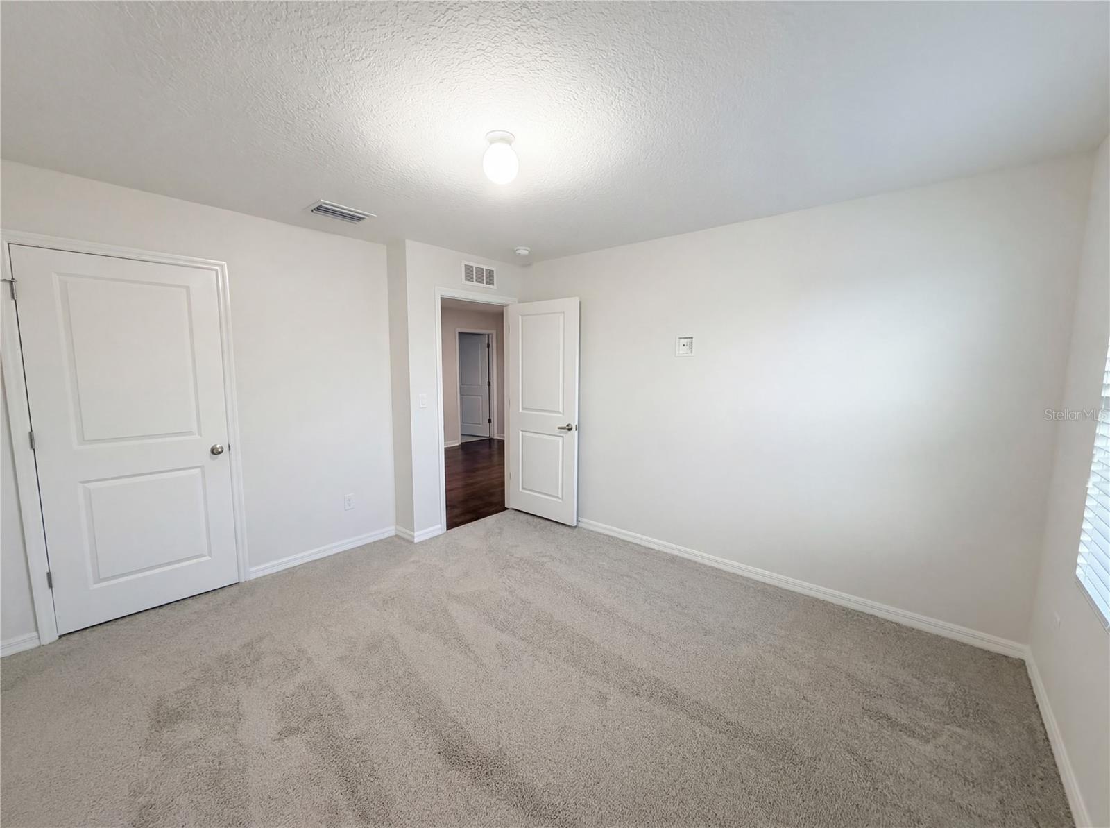 Image 20 of 33 For 35687 Hillbrook Avenue