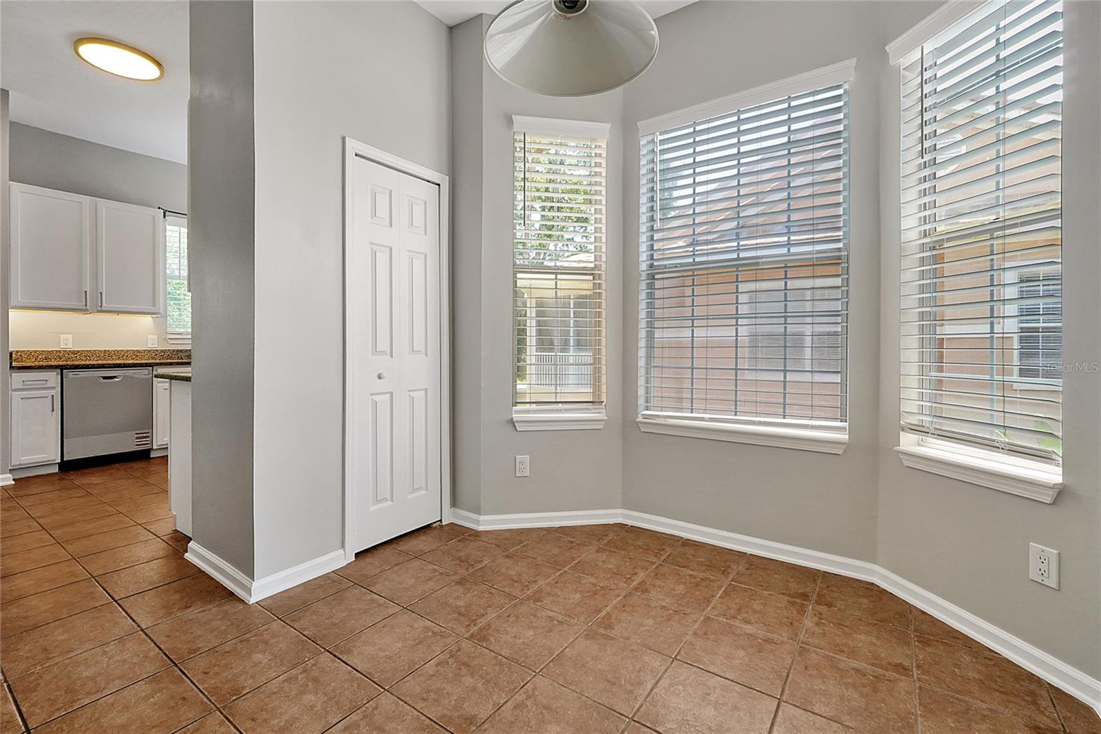 Image 21 of 41 For 7521 Bay Port Road 12