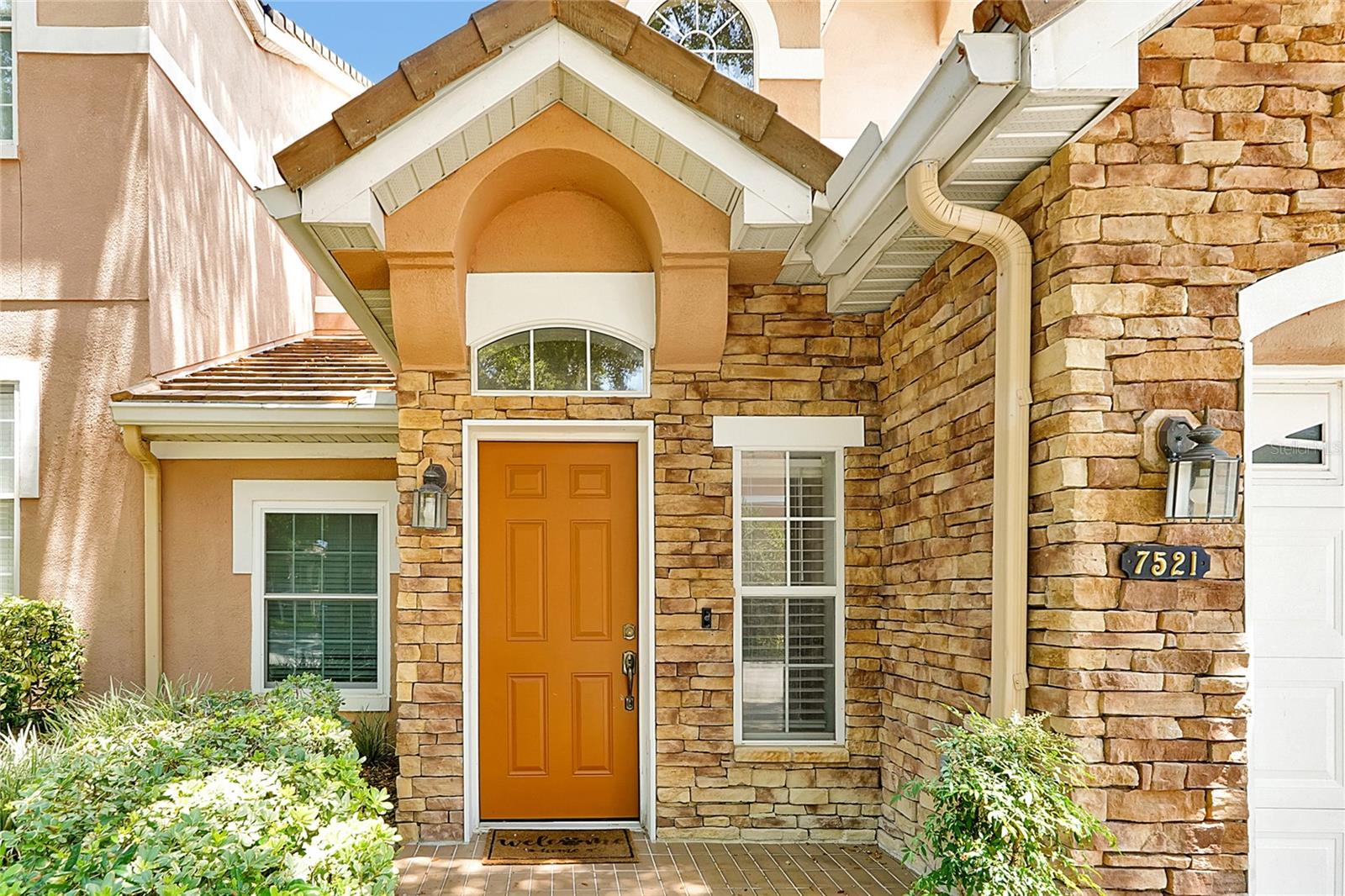 Image 3 of 41 For 7521 Bay Port Road 12