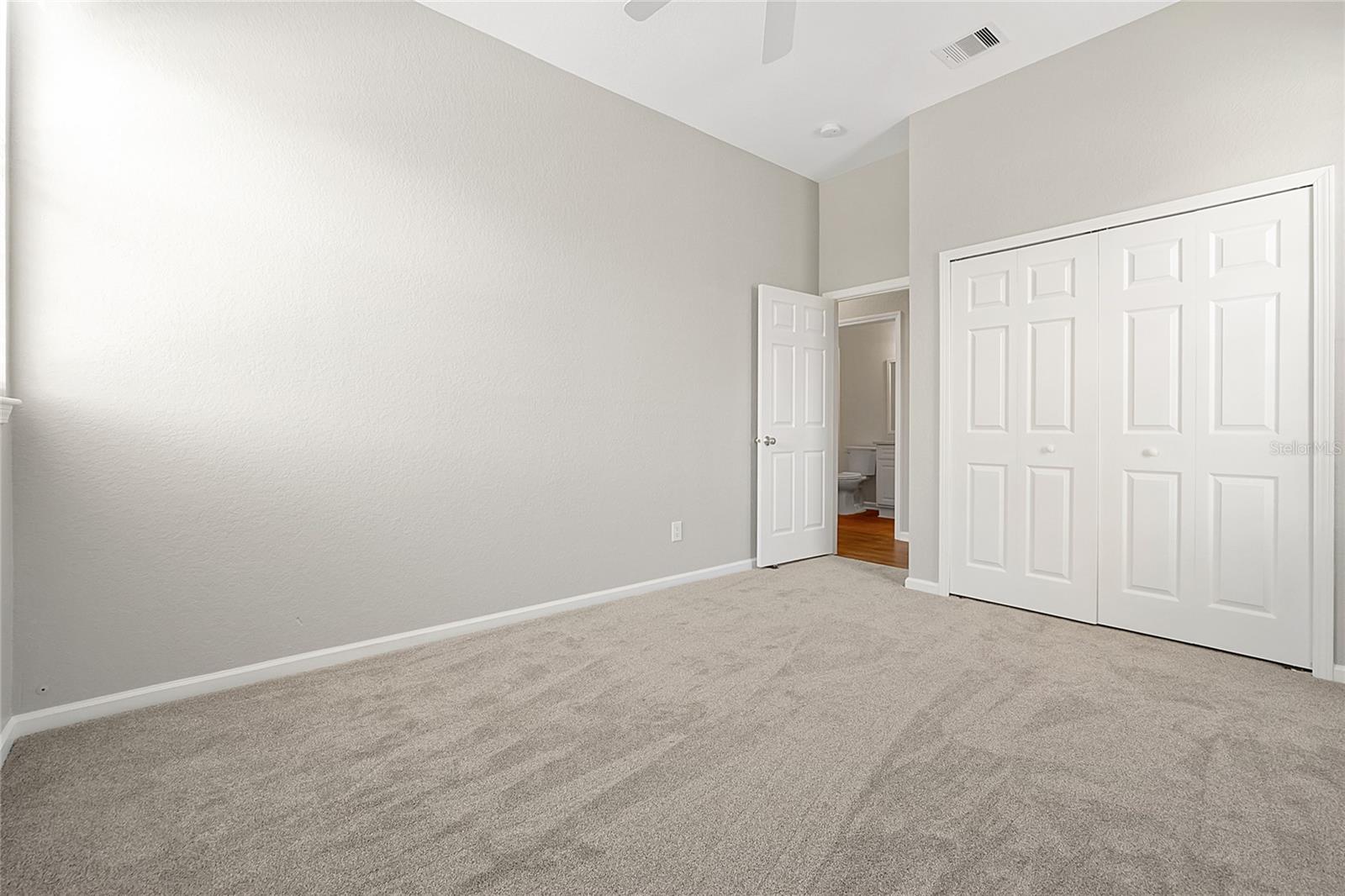 Image 35 of 41 For 7521 Bay Port Road 12