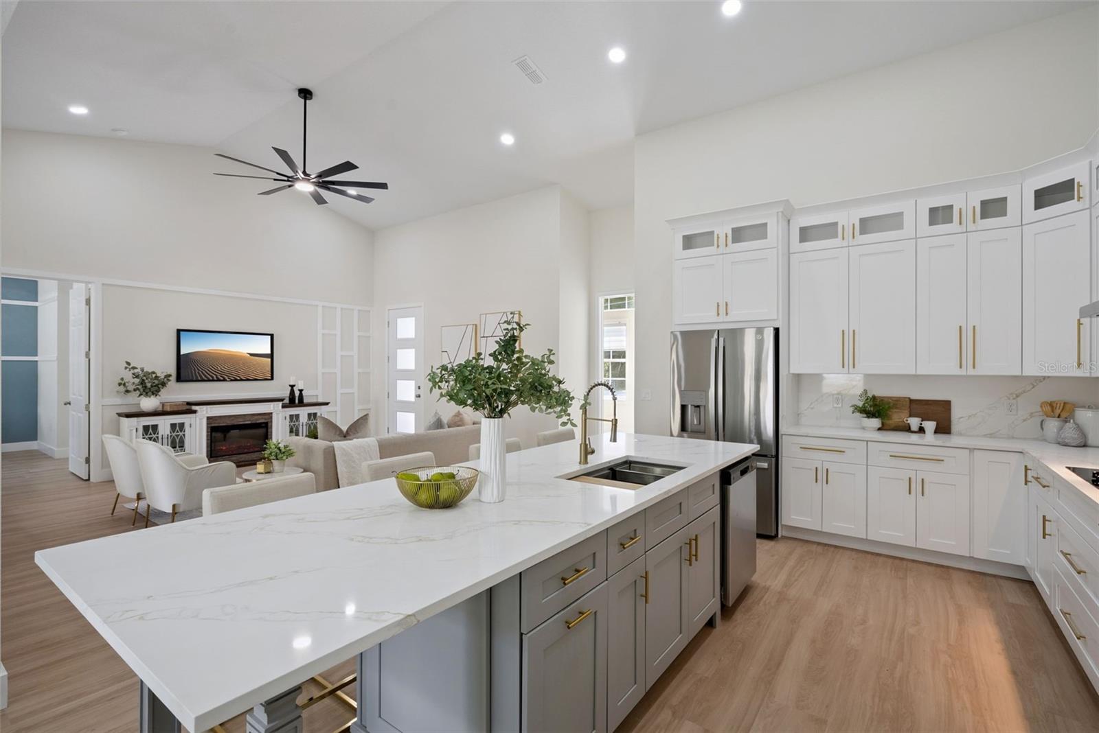 Image 14 of 65 For 1965 Sheeler Avenue