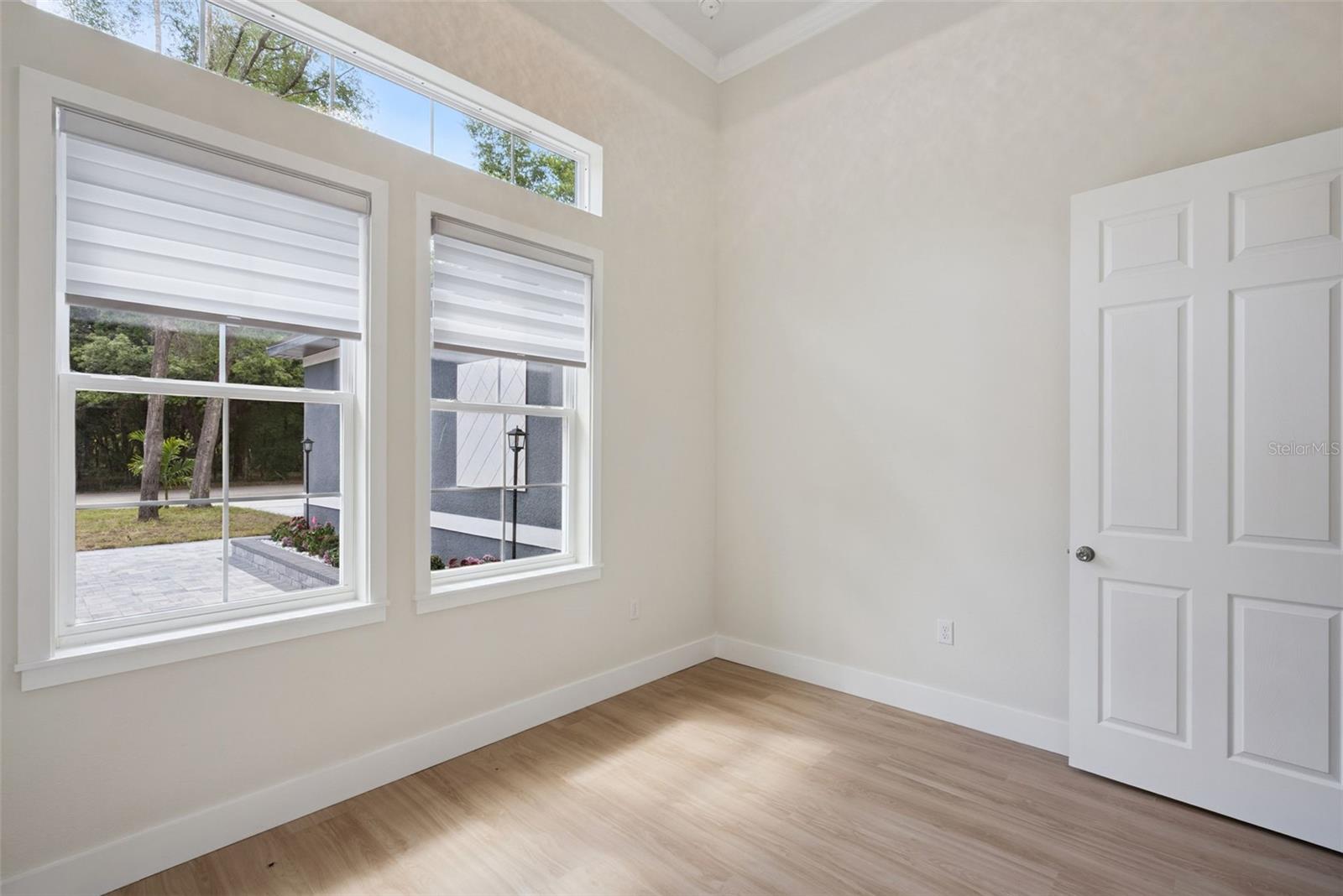 Image 29 of 65 For 1965 Sheeler Avenue