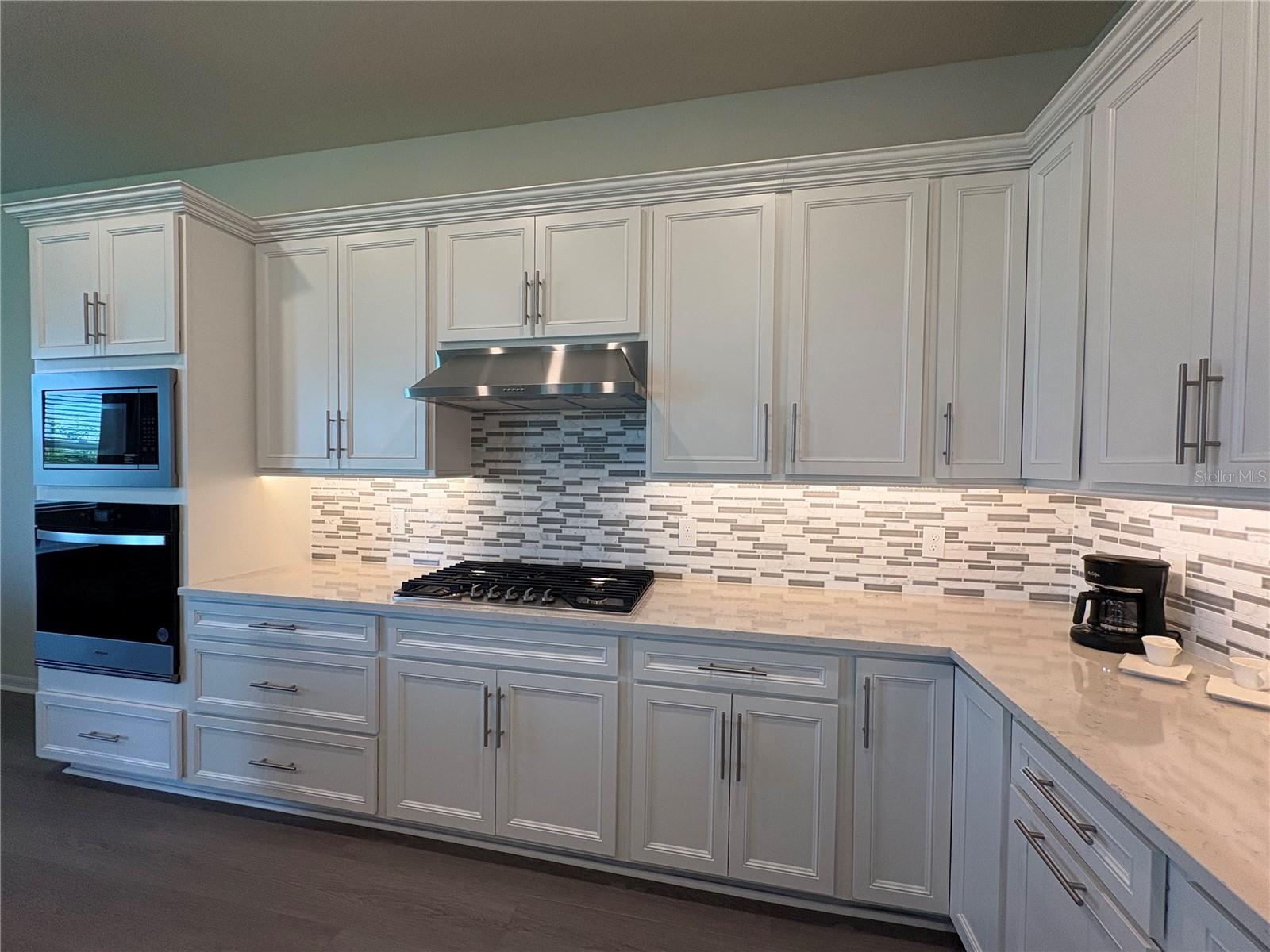 Image 6 of 36 For 8243 Fenton Street