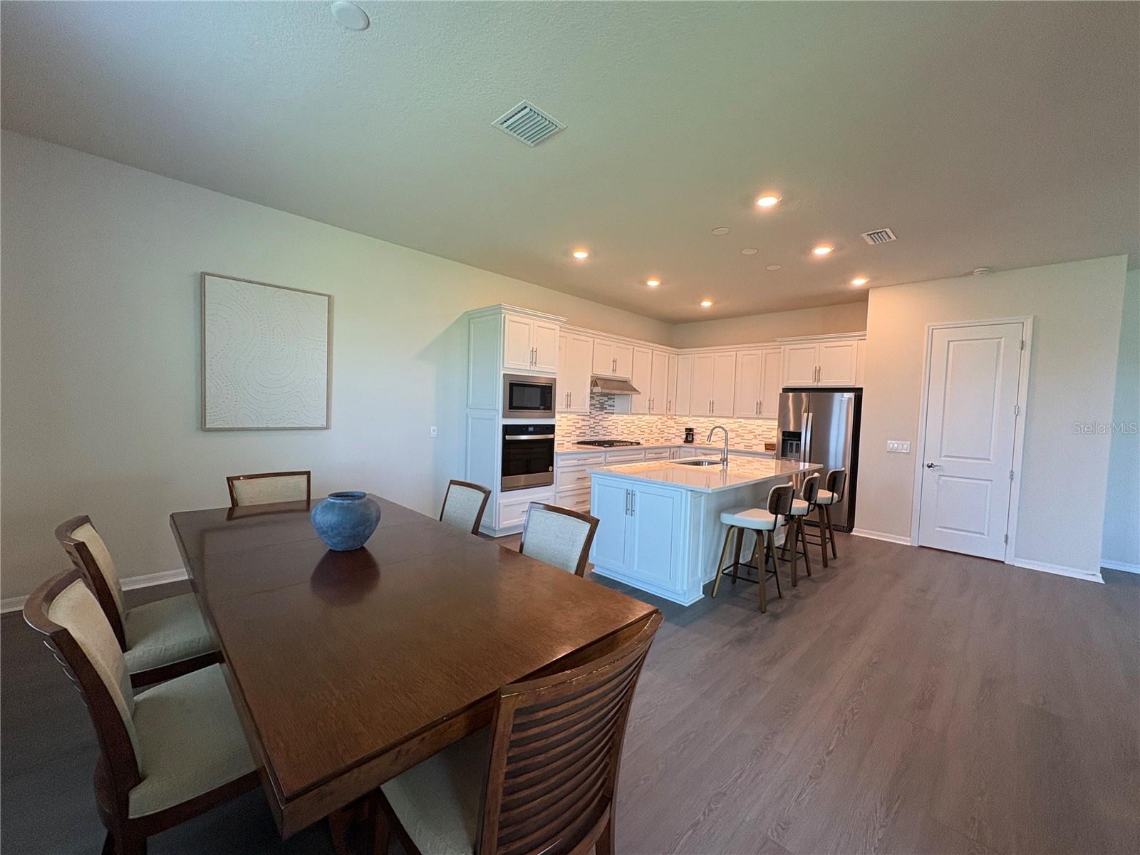 Image 7 of 36 For 8243 Fenton Street