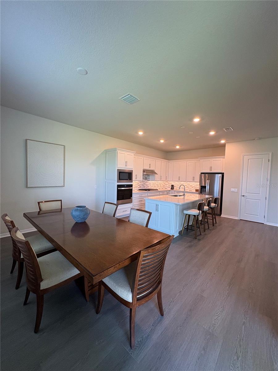 Image 9 of 36 For 8243 Fenton Street