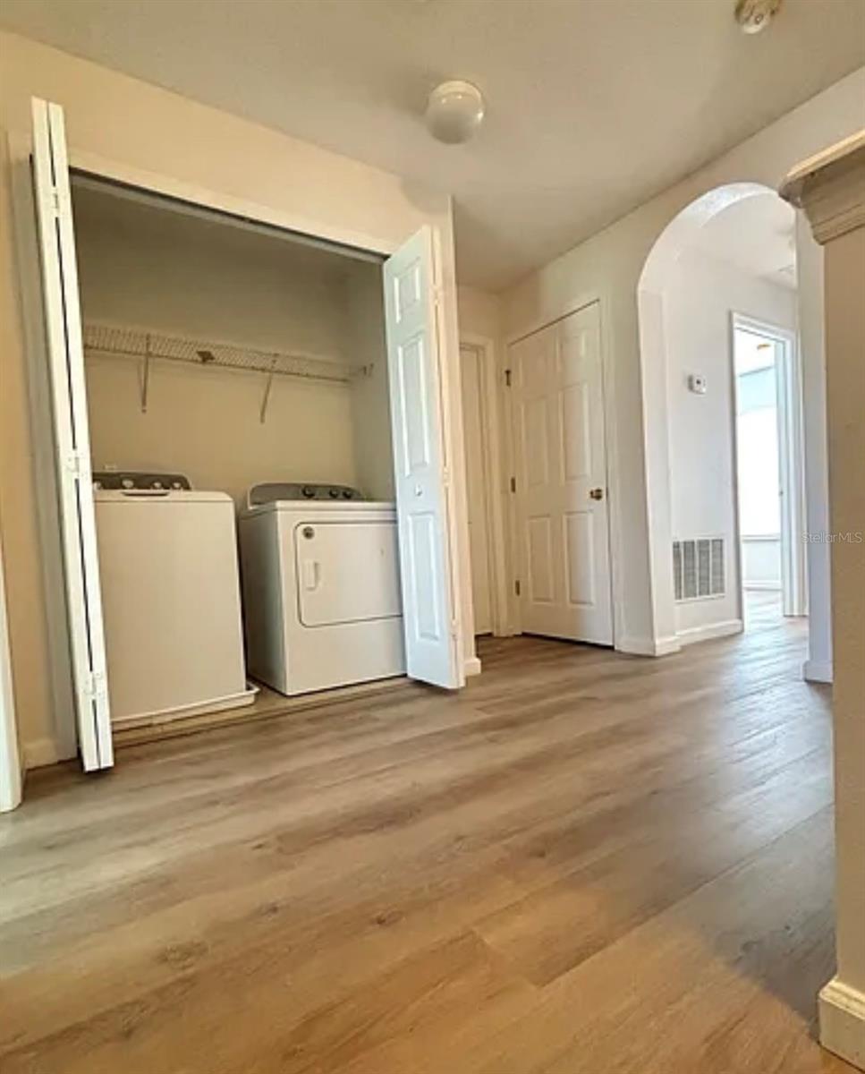 Image 11 of 13 For 856 Park Grove Court