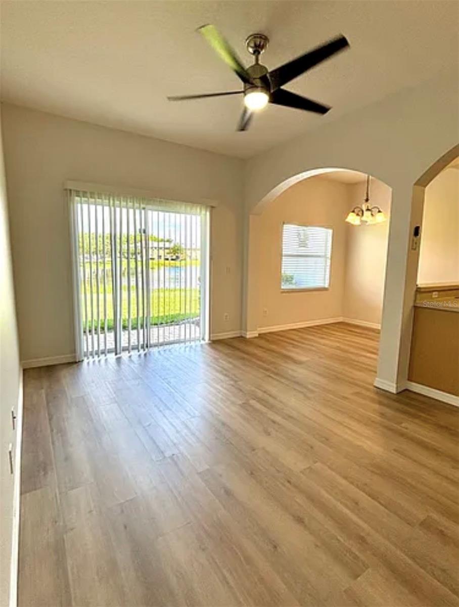 Image 12 of 13 For 856 Park Grove Court