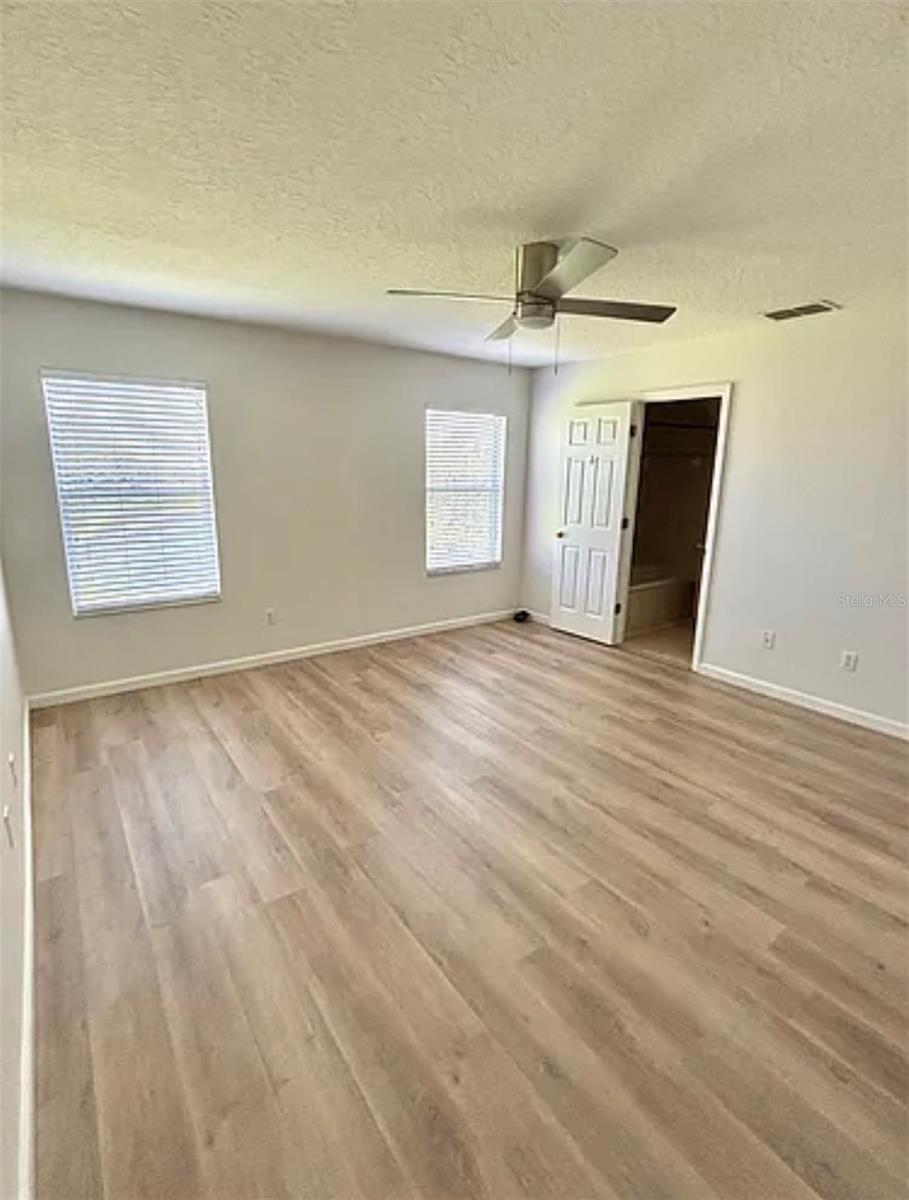 Image 9 of 13 For 856 Park Grove Court