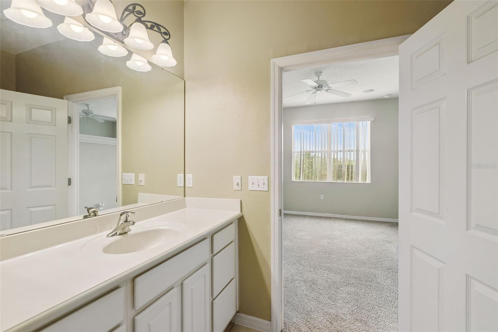 Image 12 of 23 For 722 Chacall Loop