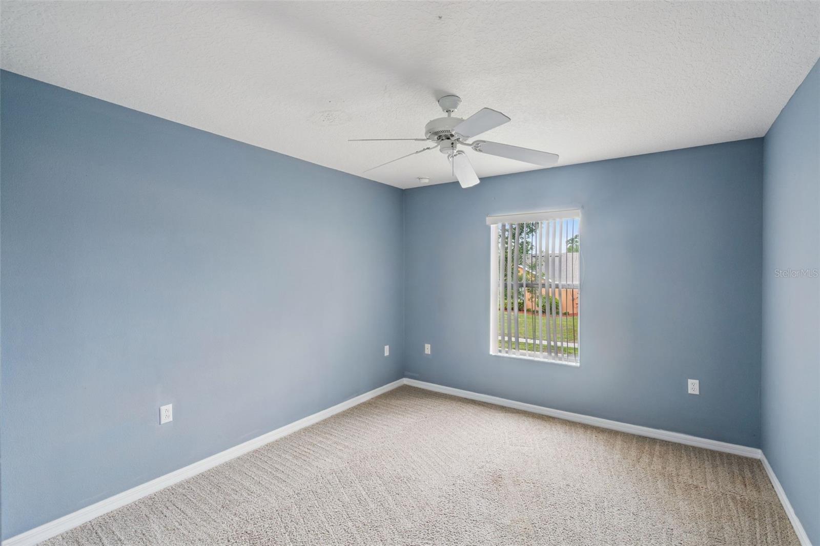 Image 16 of 23 For 722 Chacall Loop