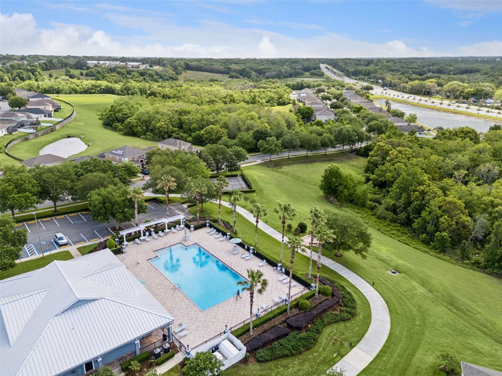 Image 22 of 23 For 722 Chacall Loop