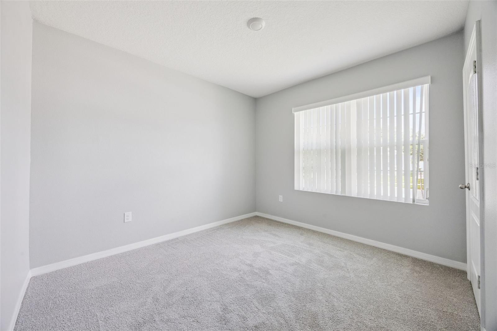 Image 4 of 18 For 1603 Barberry Drive