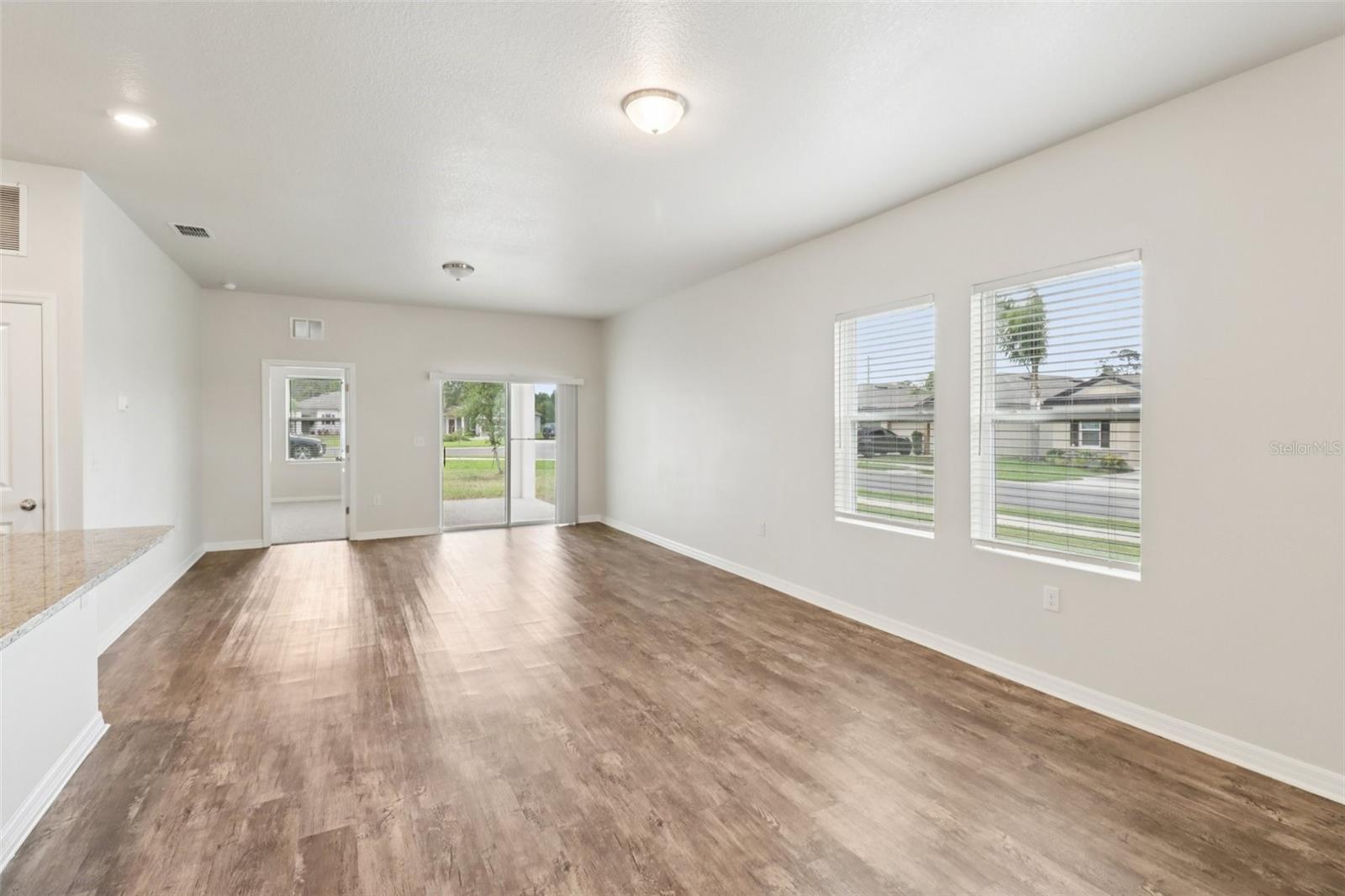 Image 5 of 26 For 3098 Neverland Drive