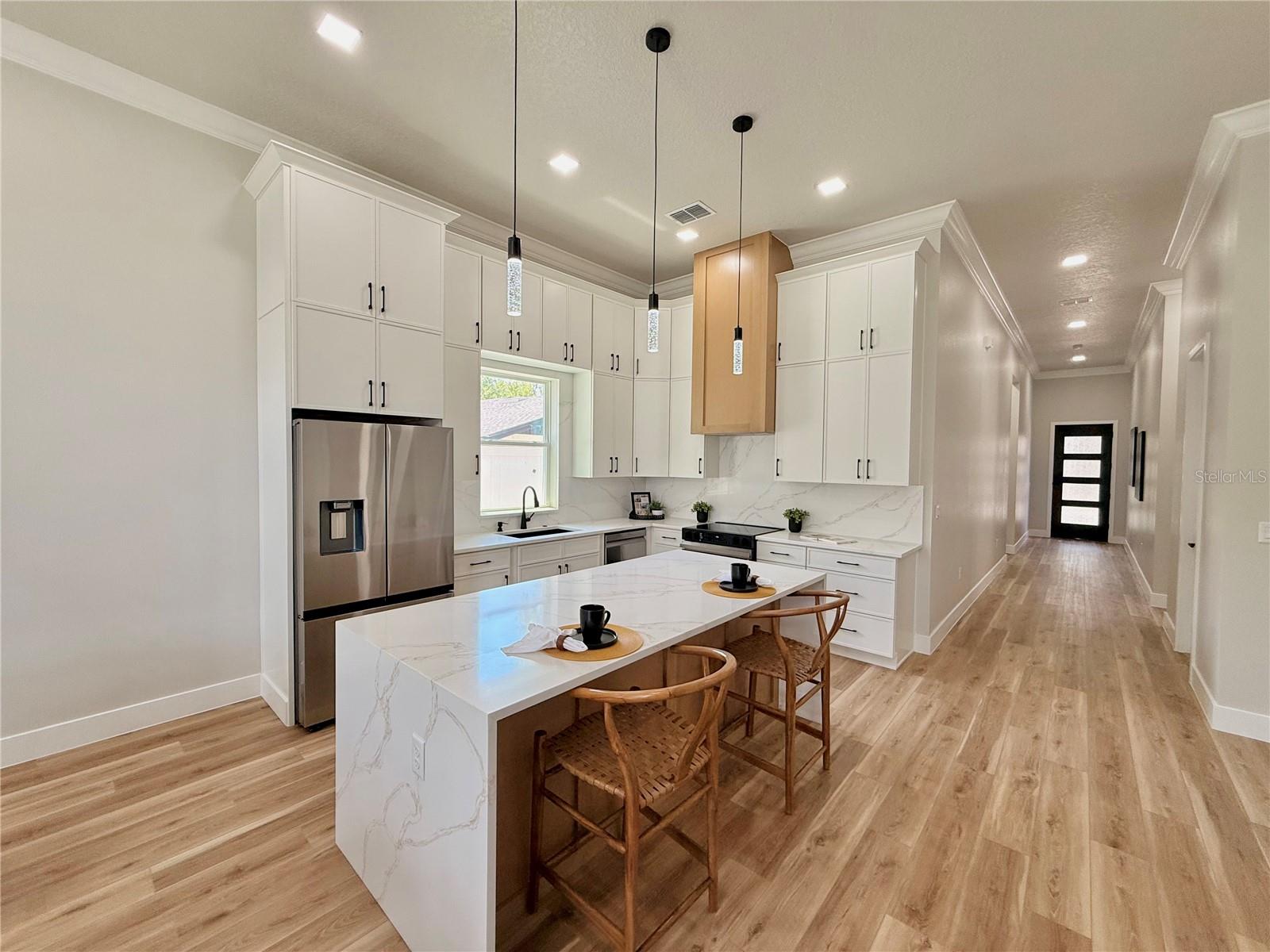 Image 13 of 53 For 5637 Marinell Drive