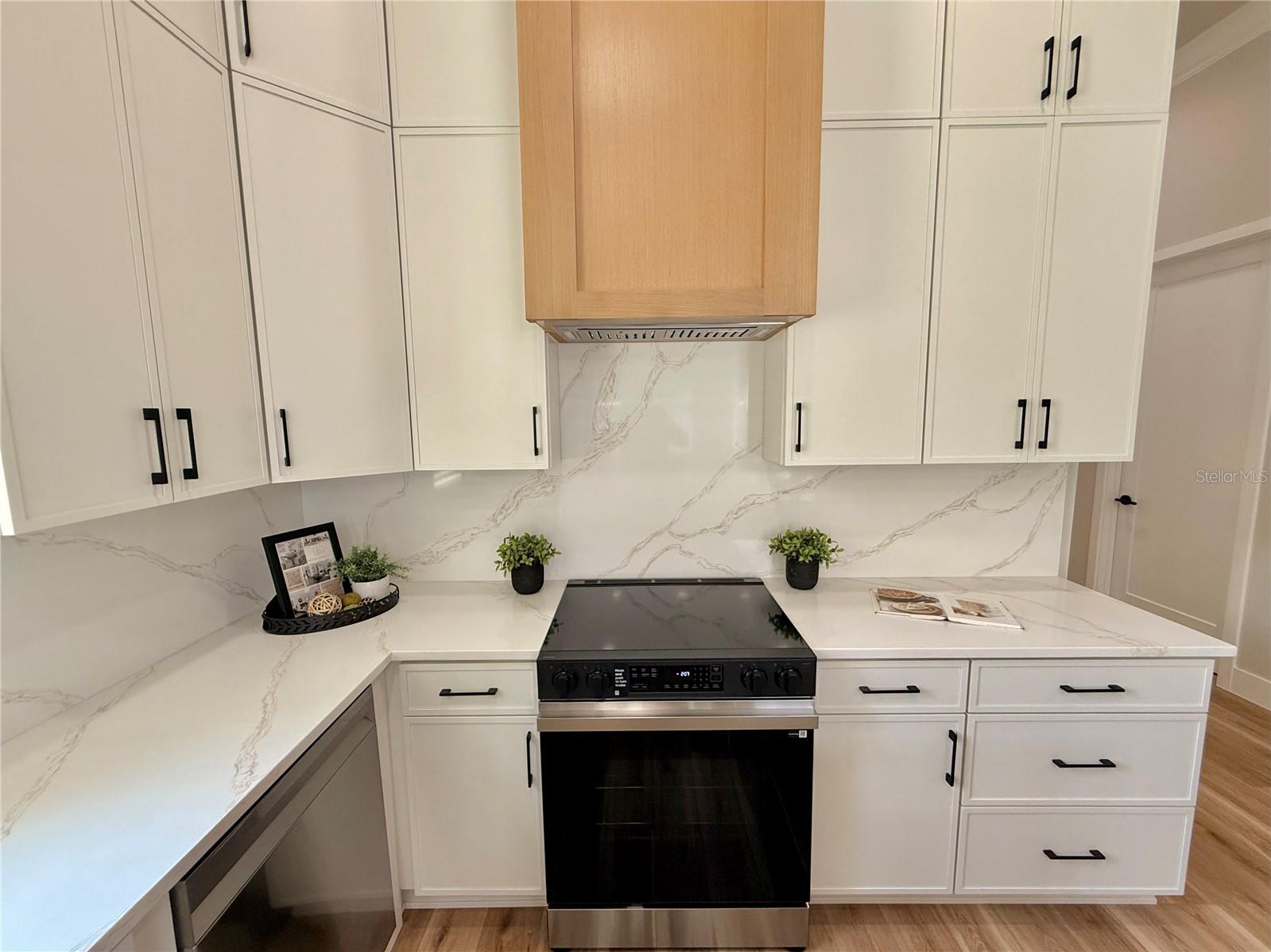 Image 16 of 53 For 5637 Marinell Drive