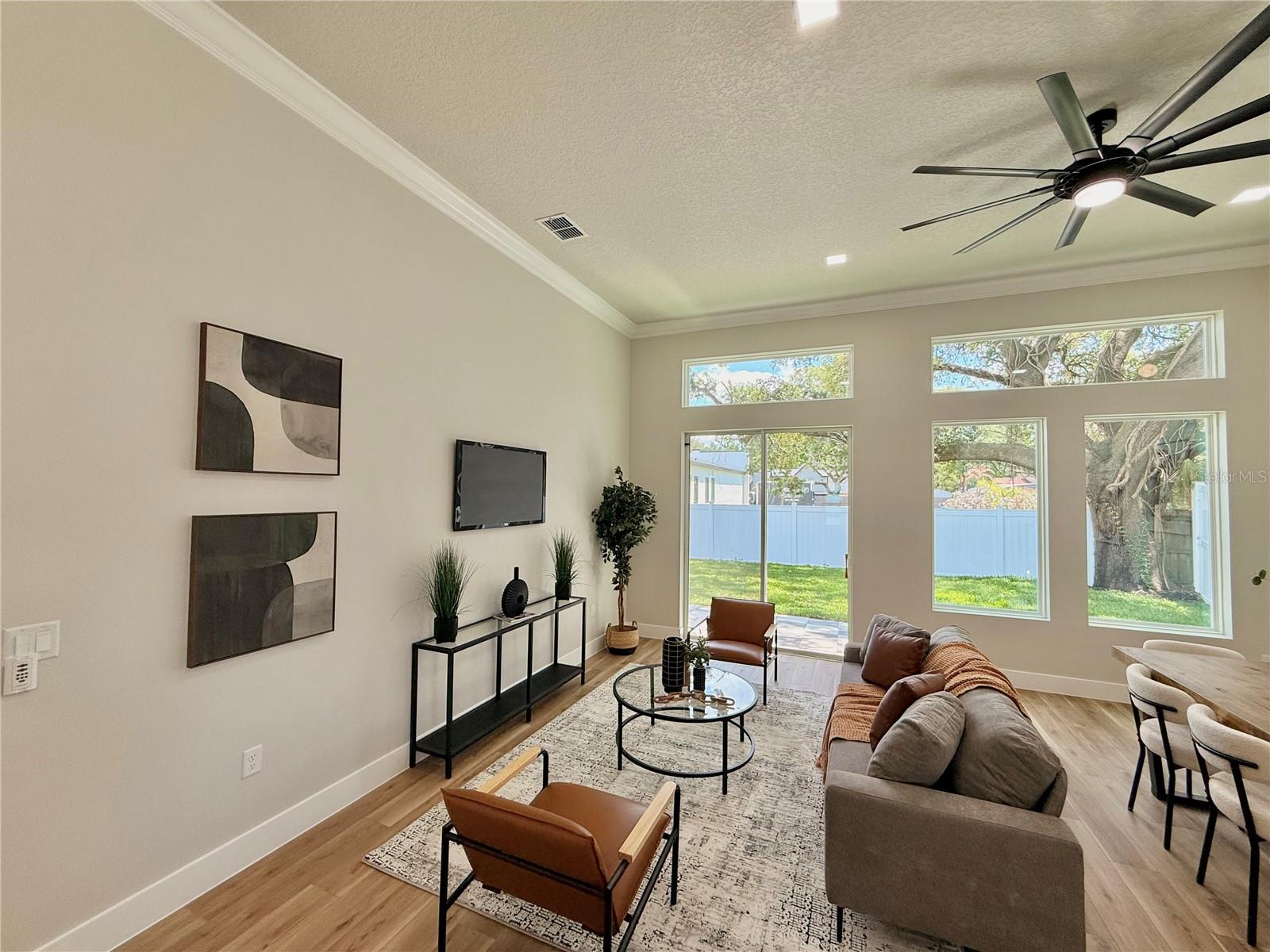 Image 20 of 53 For 5637 Marinell Drive