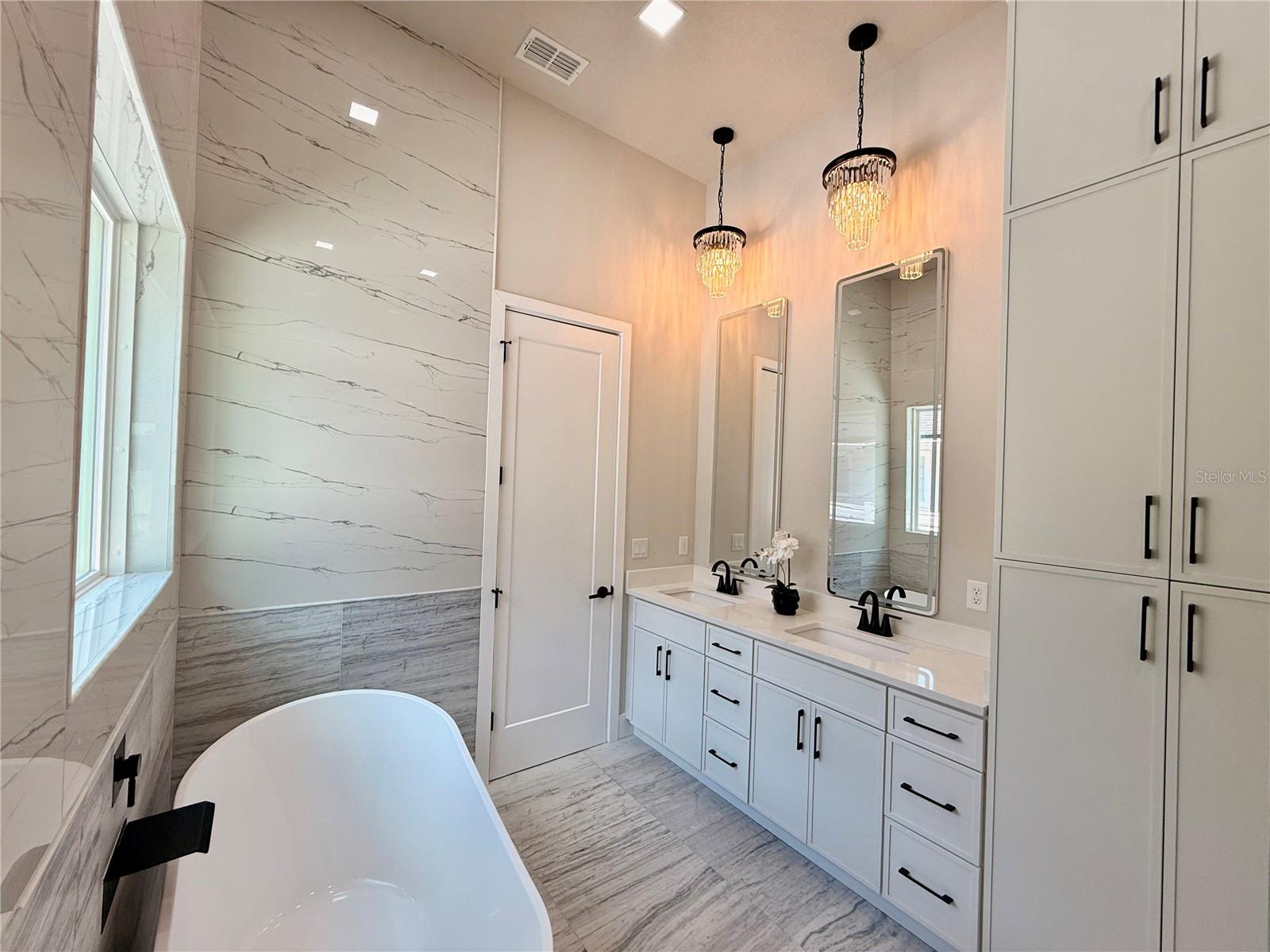 Image 35 of 53 For 5637 Marinell Drive